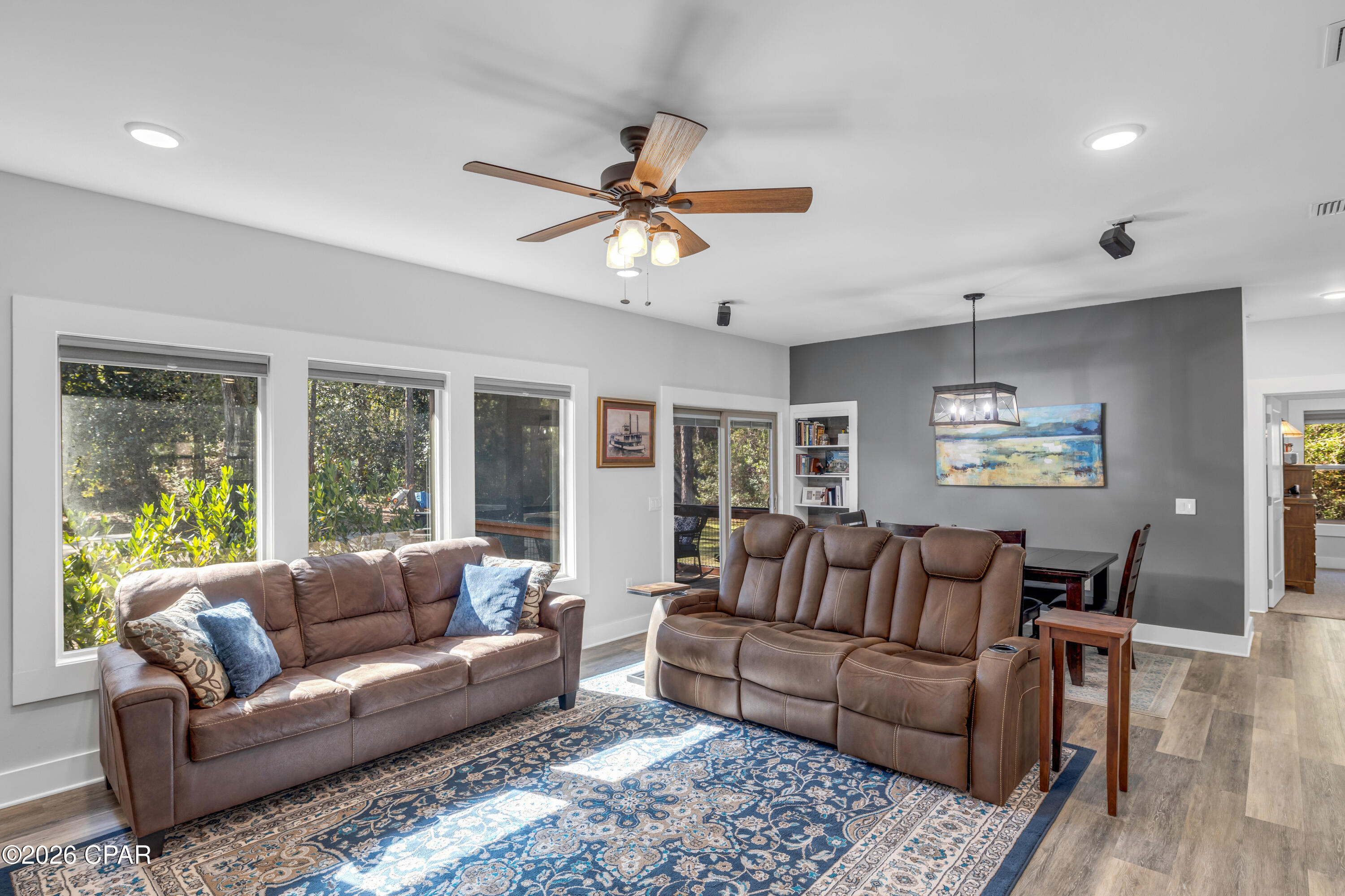 Rivercamps On Crooked Creek - Residential