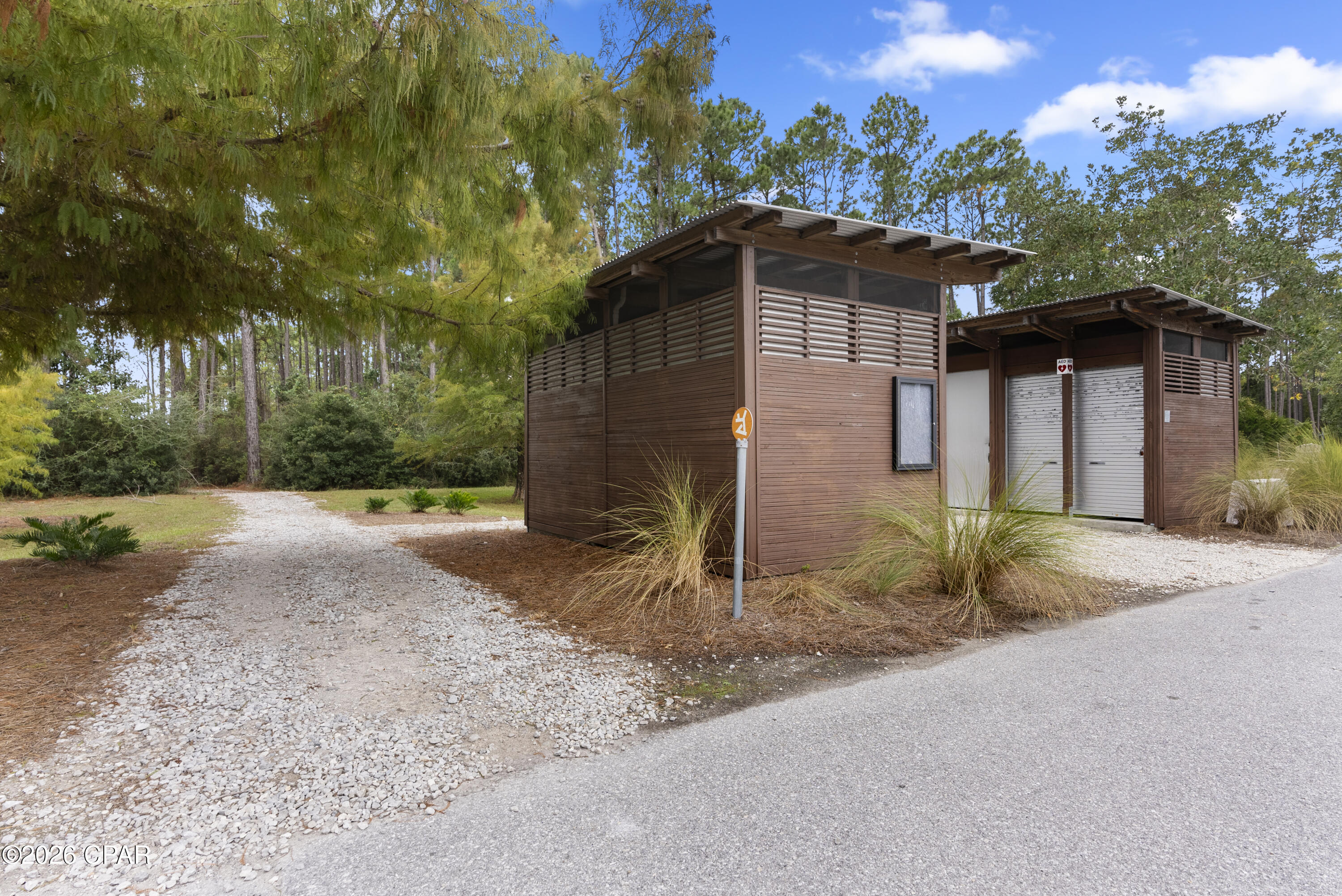 Rivercamps On Crooked Creek - Residential