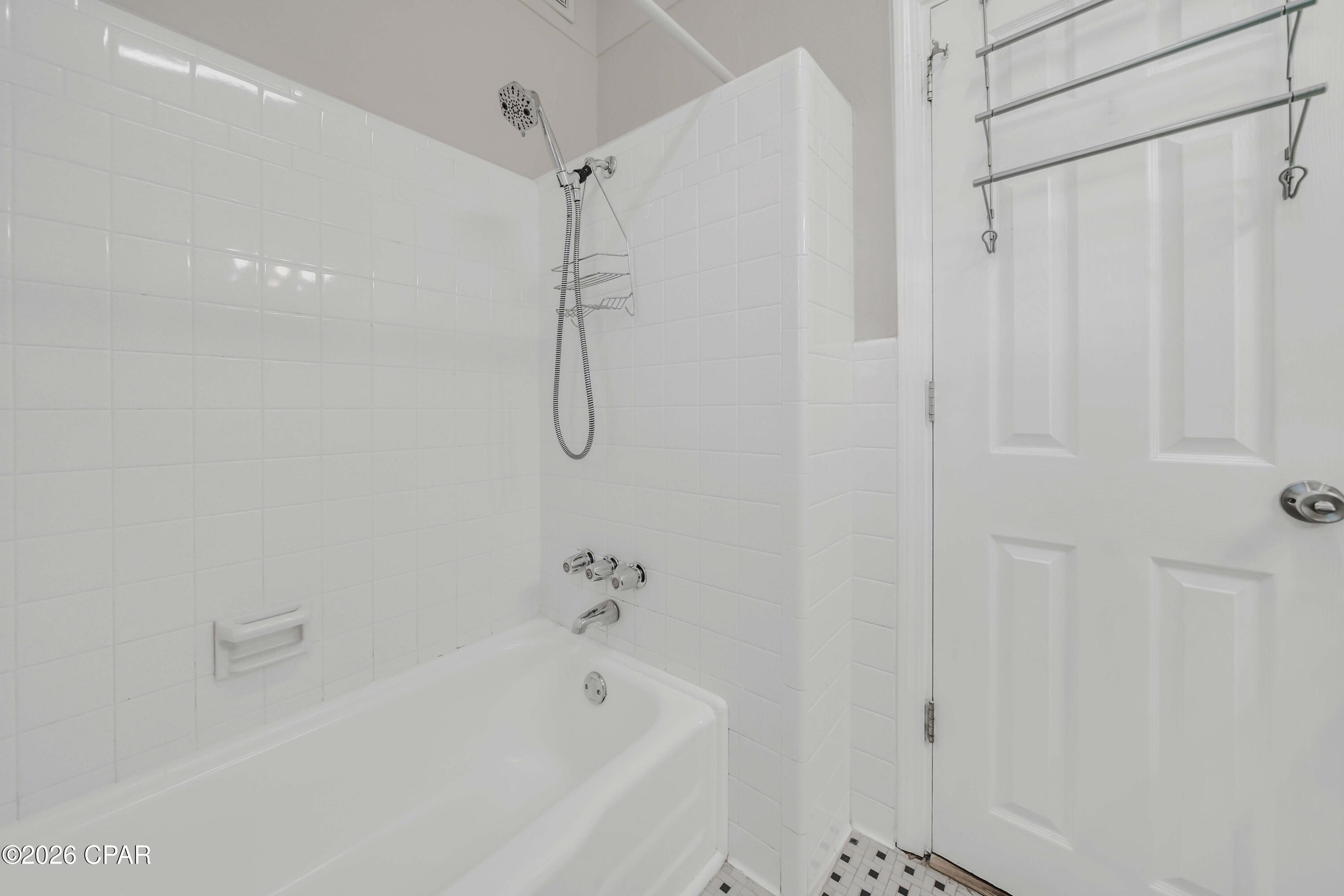 Laguna Beach 5th Add - Residential