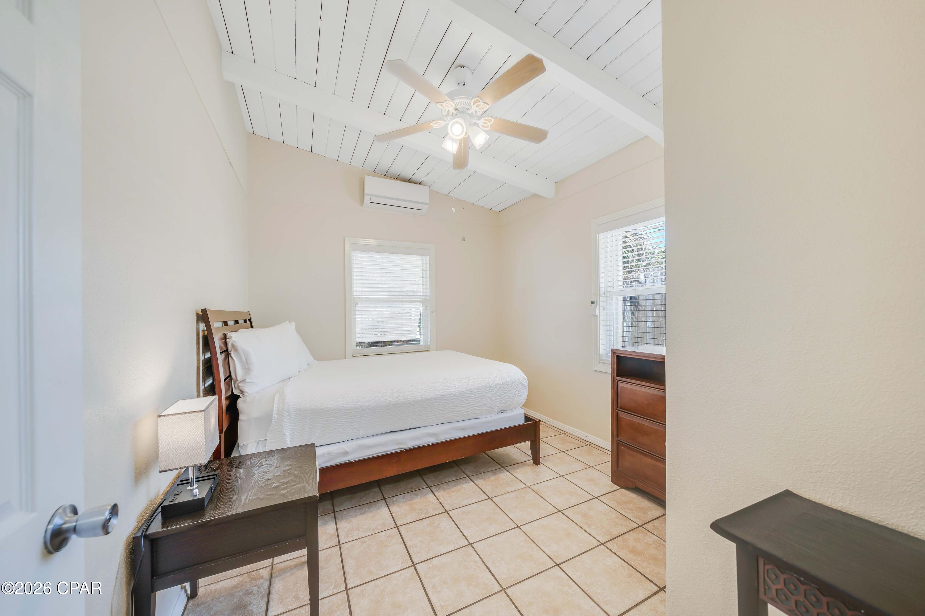 Laguna Beach 5th Add - Residential