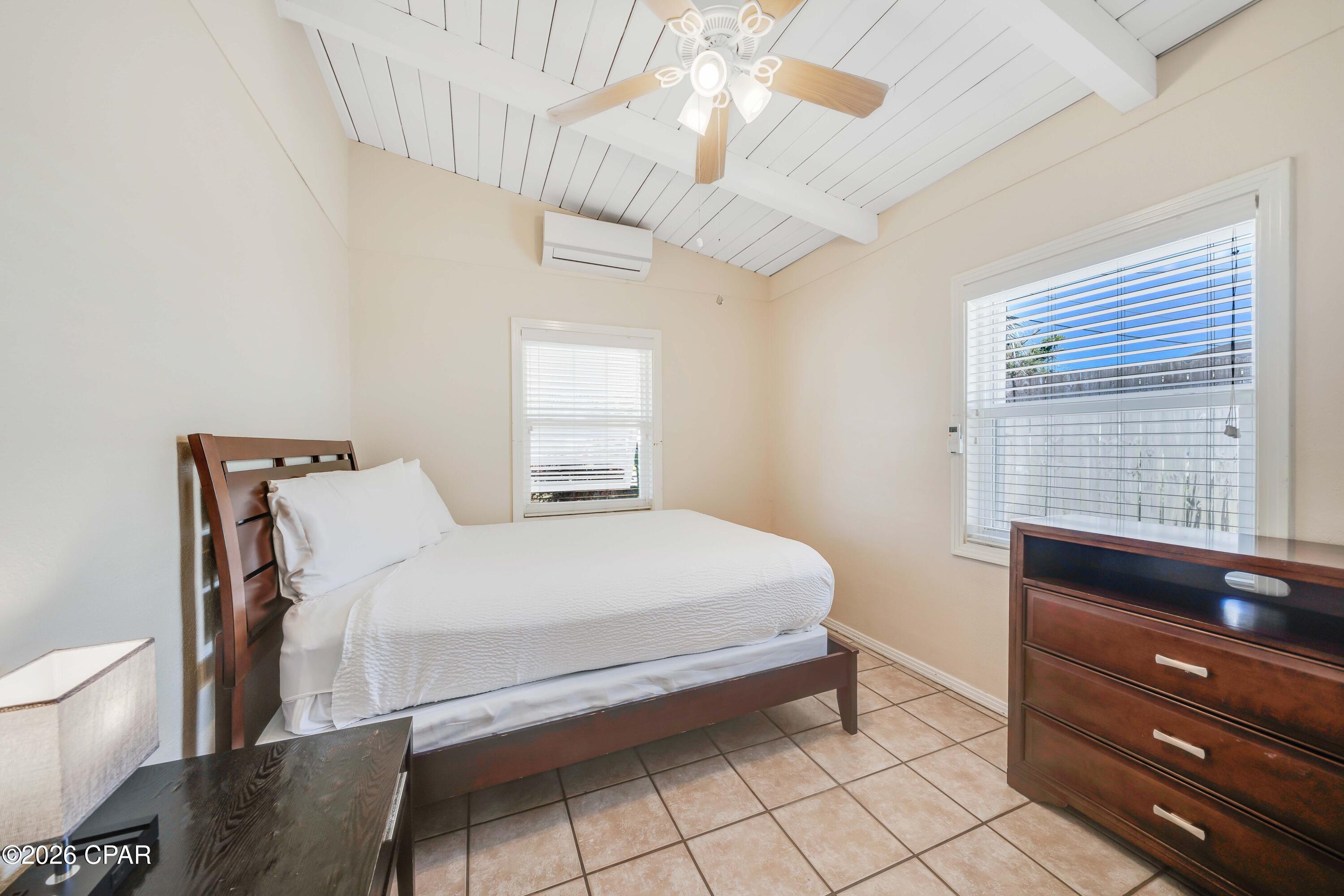 Laguna Beach 5th Add - Residential