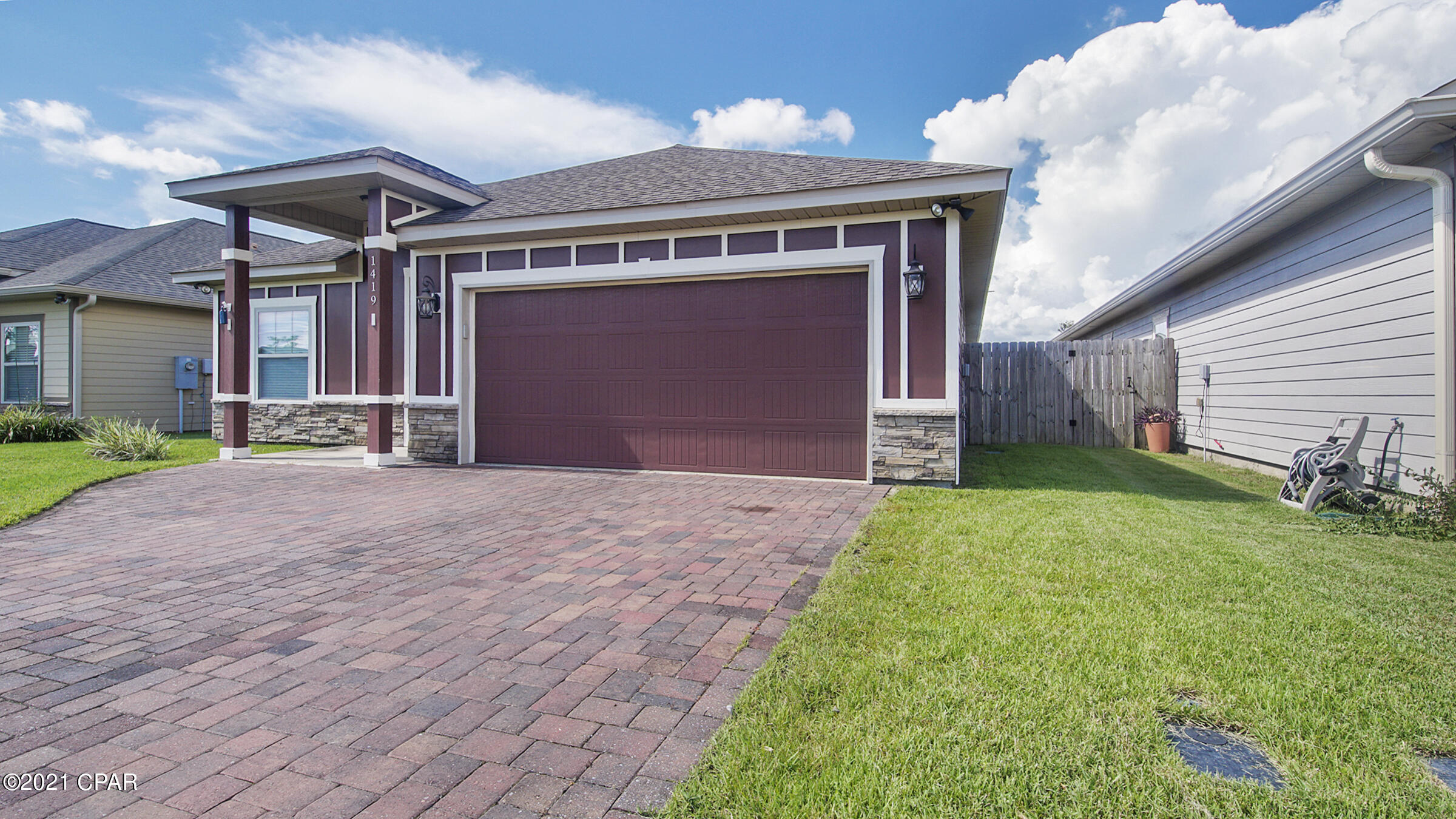 Hidden Ridge - Residential