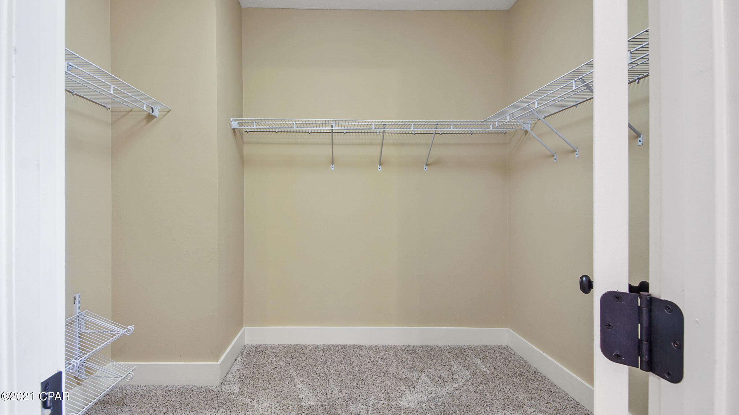 Hidden Ridge - Residential