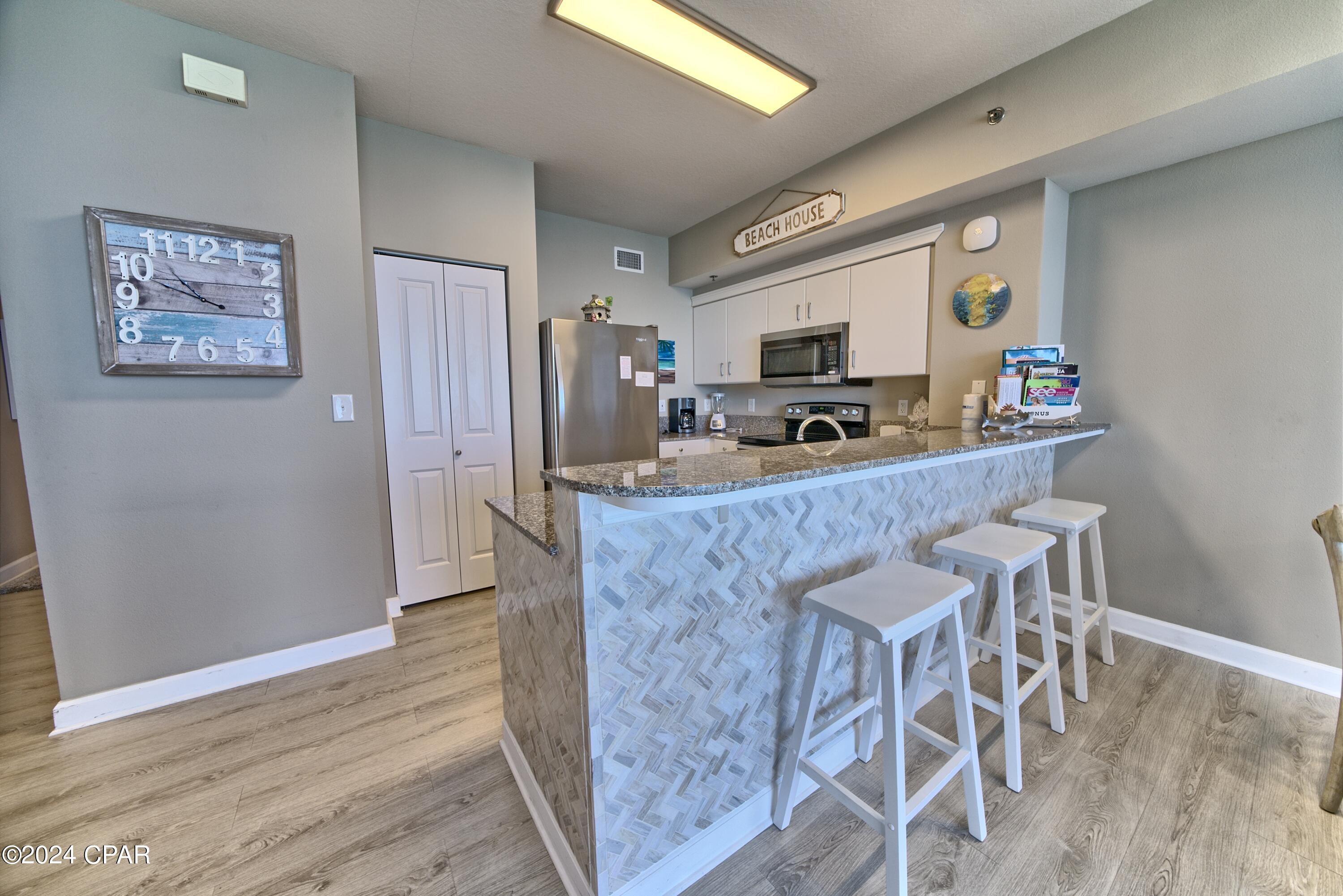 Panama City Beach, Florida 32408, United States, 1 Bedroom Bedrooms, ,2 BathroomsBathrooms,Residential,Pending,57882