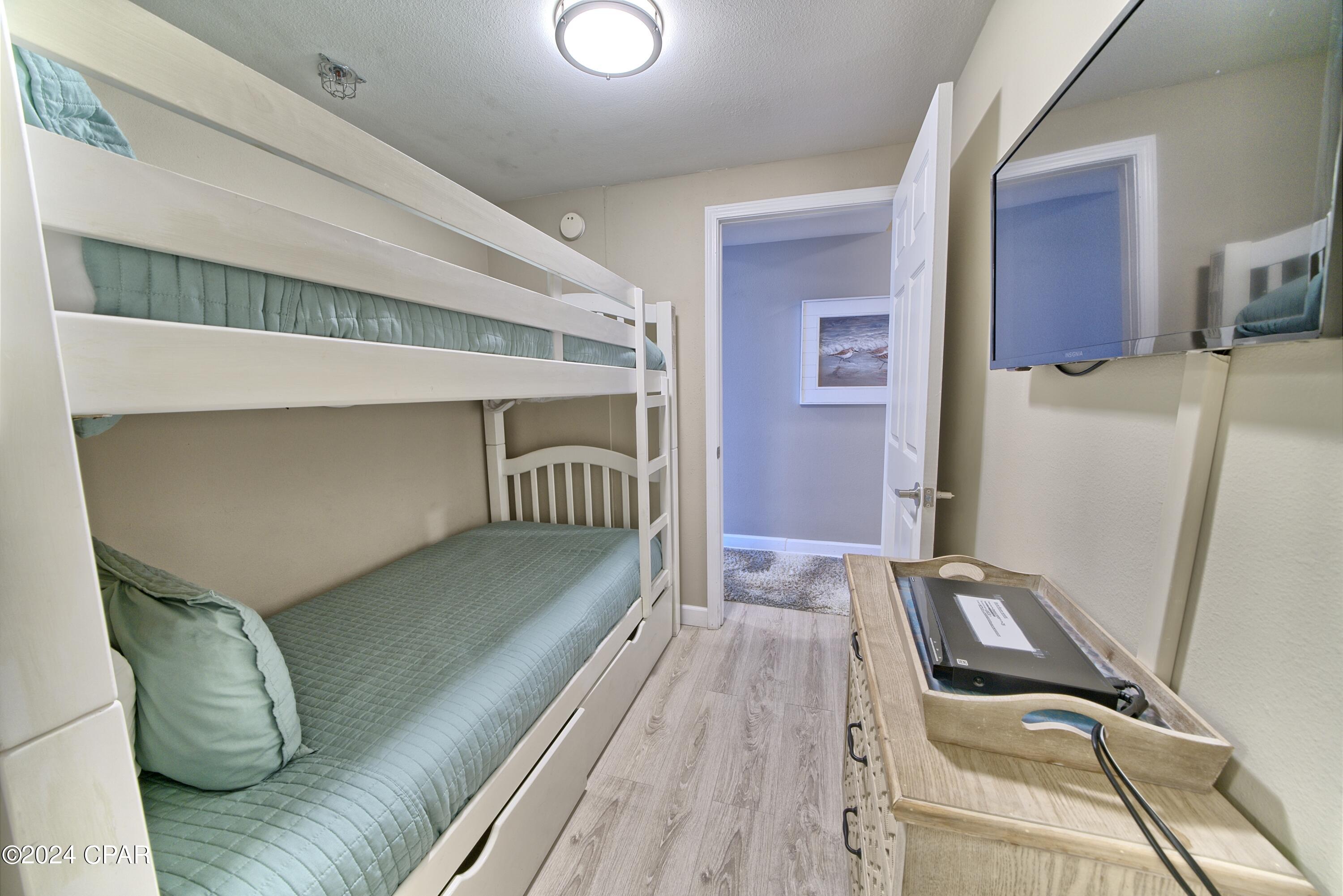 Panama City Beach, Florida 32408, United States, 1 Bedroom Bedrooms, ,2 BathroomsBathrooms,Residential,Pending,57882