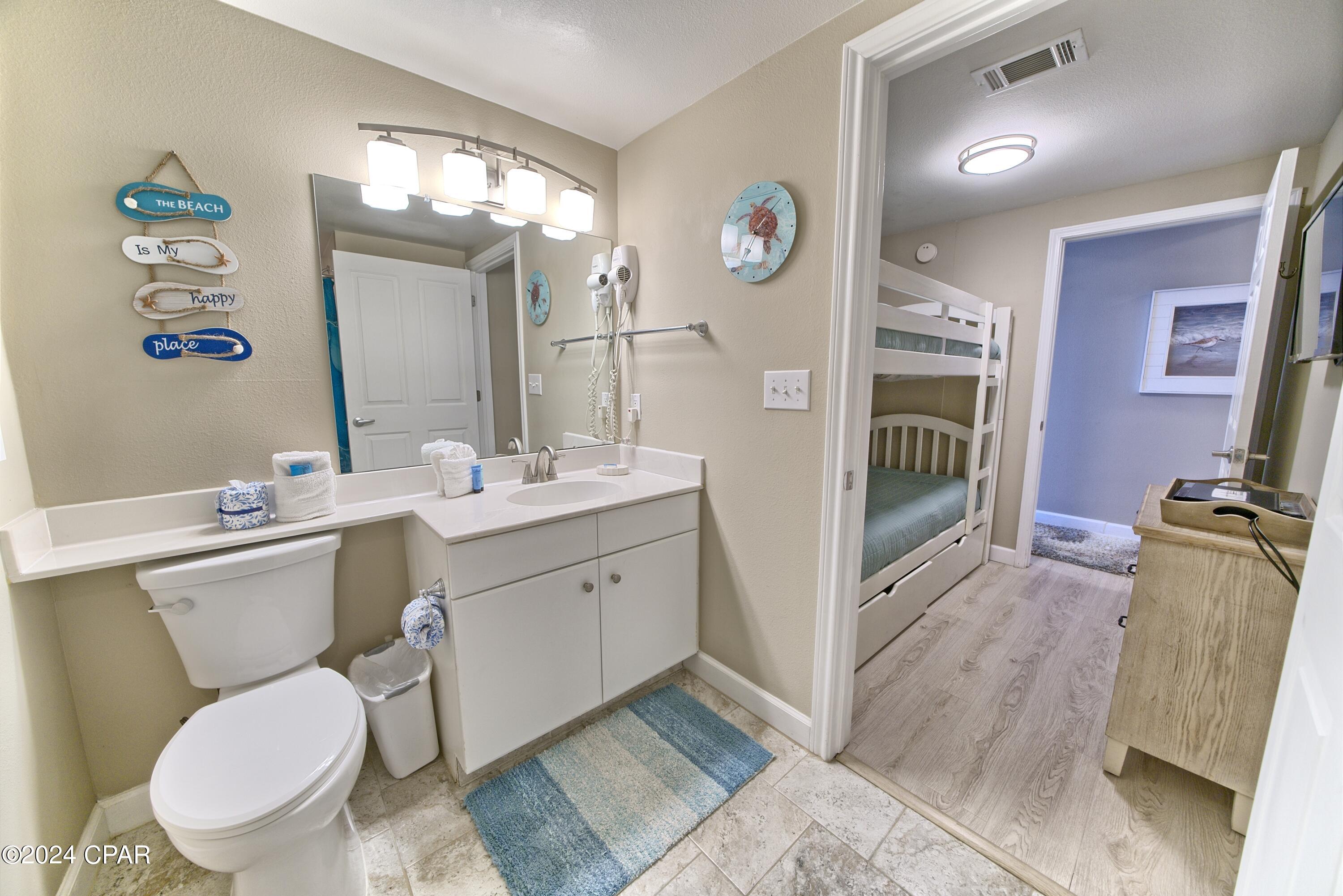 Panama City Beach, Florida 32408, United States, 1 Bedroom Bedrooms, ,2 BathroomsBathrooms,Residential,Pending,57882