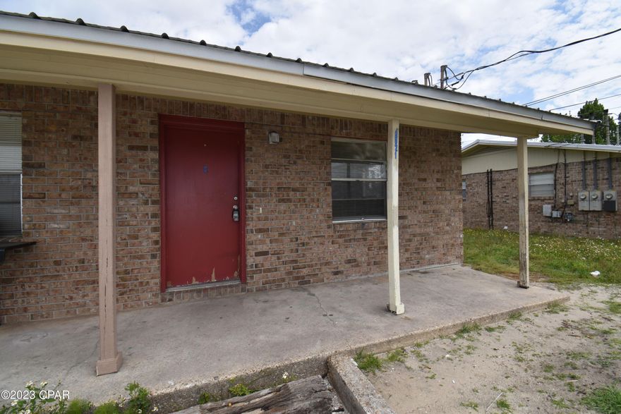 This is a Quiet neighborhood with a one bedroom one bath end unit. Convenient to Tyndall AFB and grocery stores. Garbage and Lawn care included with quarterly pest control. pets are negotiable up to owner.  No washer or dryer hook ups at the unit. REQUIREMENTS TO RENT: Primary Tenant MUST apply FIRST at https://fullsailrealty.managebuilding.com/Resident/rental-application/new, we will run a background check and call you to set up a showing within 1 bus day. Visit our website to see qualifications. ONLY IF YOU DECIDE TO RENT after showing, we will charge ap fees for everyone 18+ and complete final approvals.