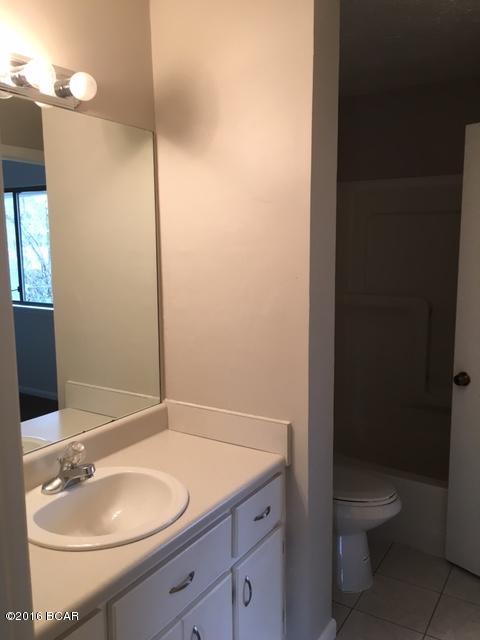 Venetian Villa 3rd Add - Residential Lease