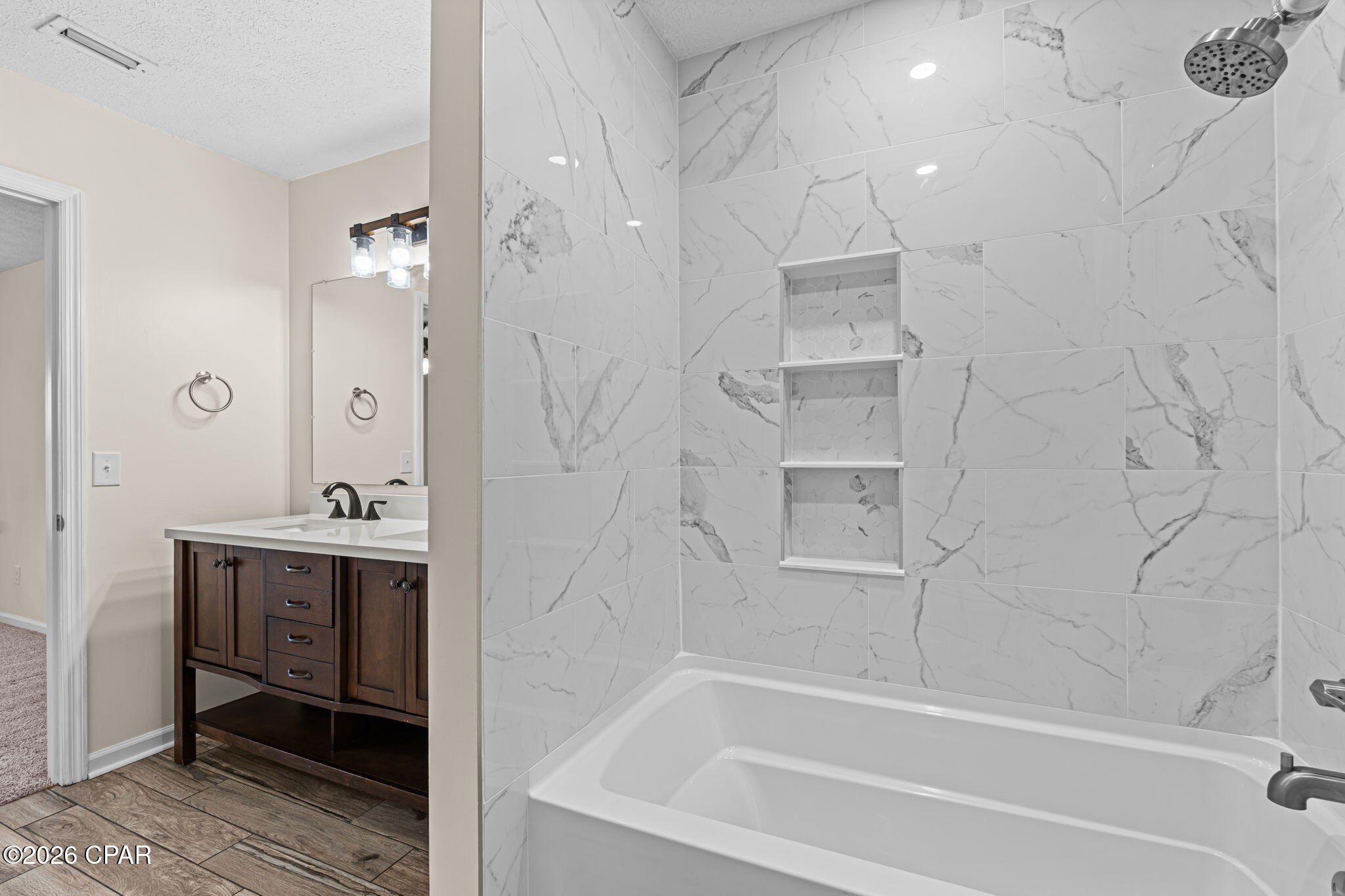 Hidden Pines Phase V - Residential Lease