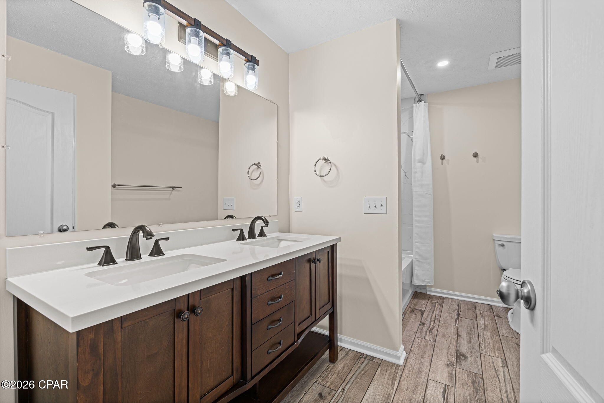 Hidden Pines Phase V - Residential Lease