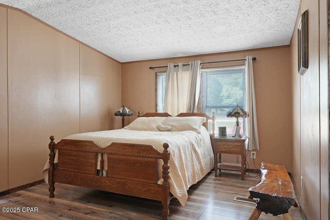 Tung Grove Ests 1st Sec - Residential