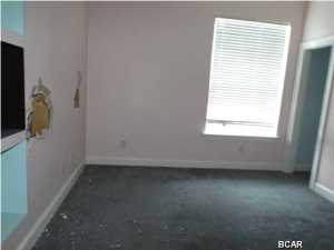 Kirkland Manor - Residential