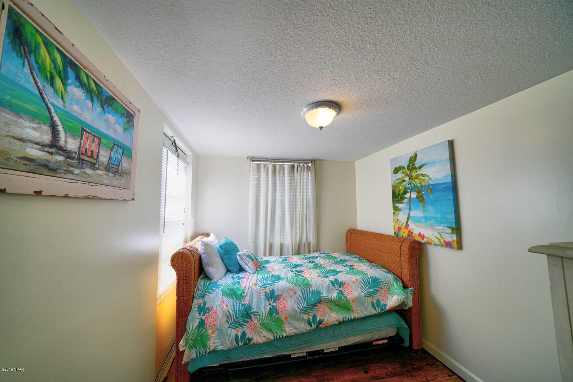 Venture Out Travel Trail - Residential