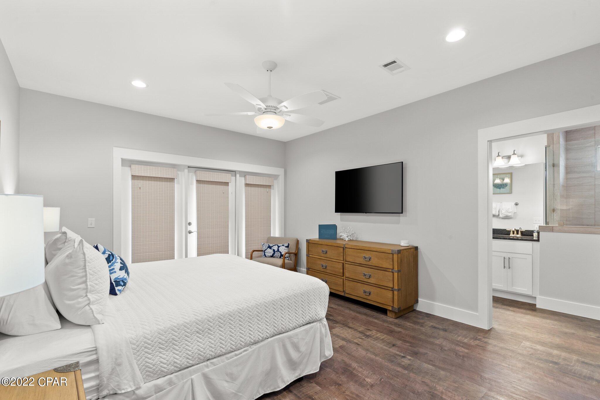 Silver Sands Beach - Residential