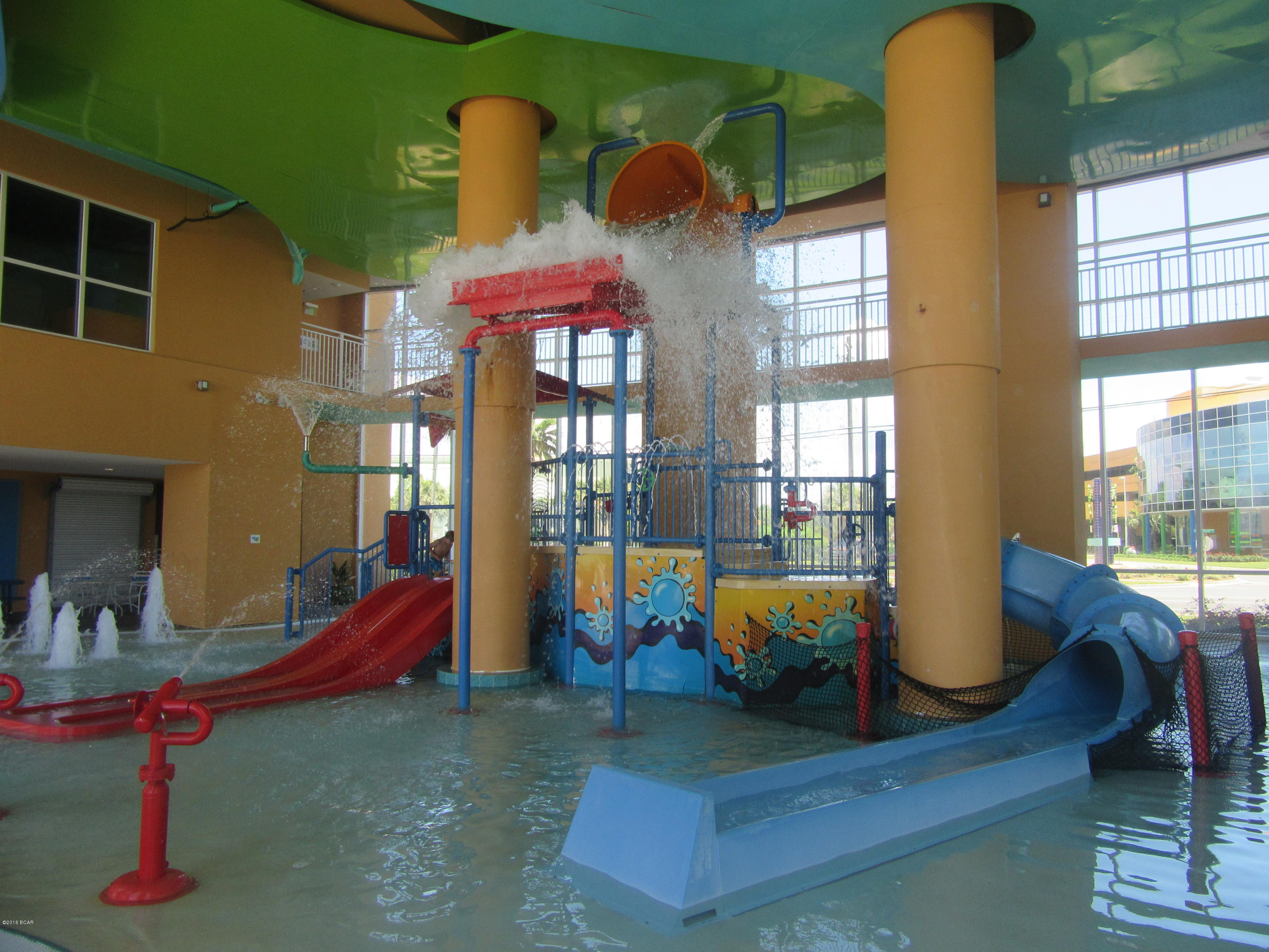 Splash Condo - Residential