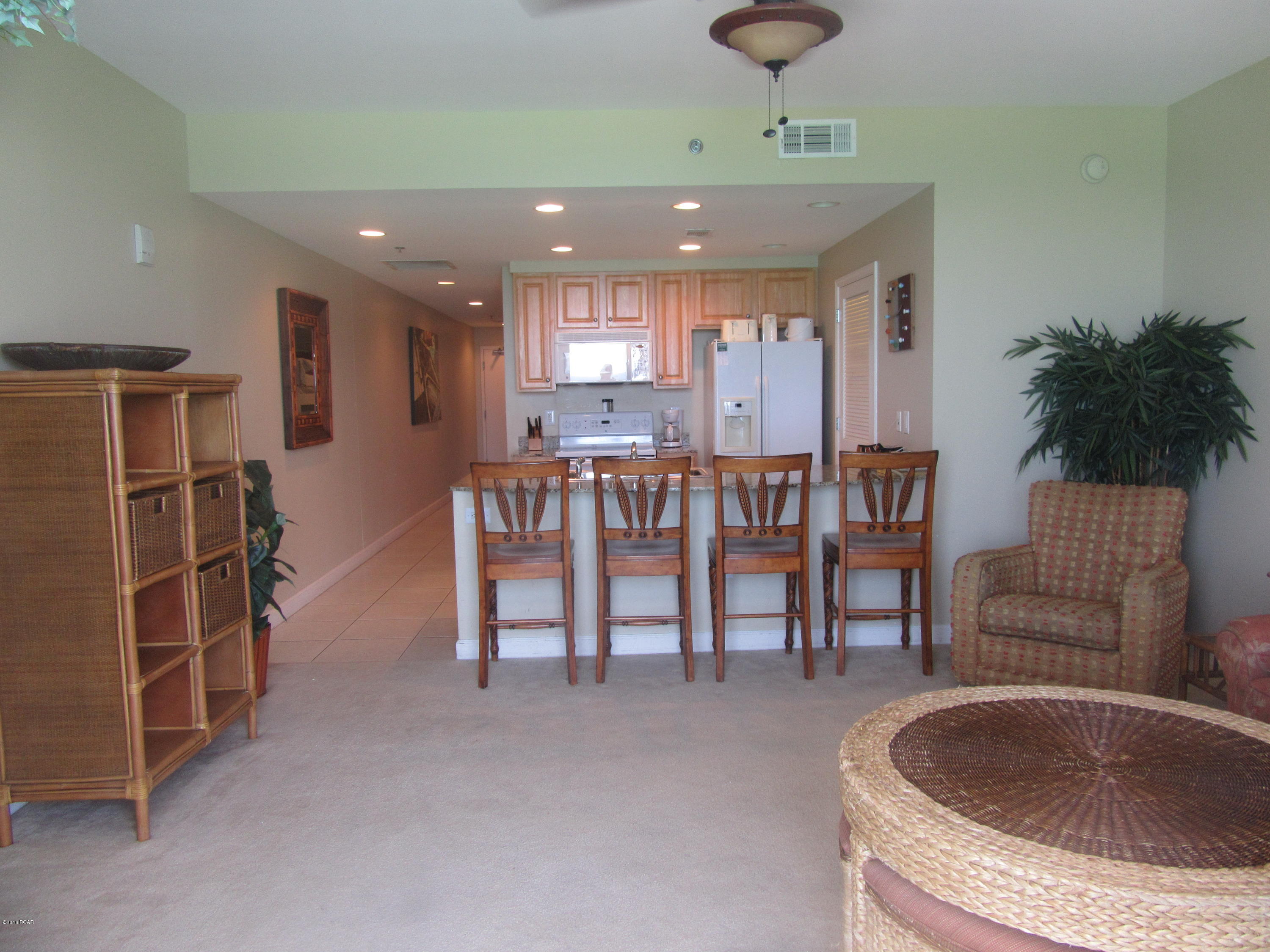 Splash Condo - Residential