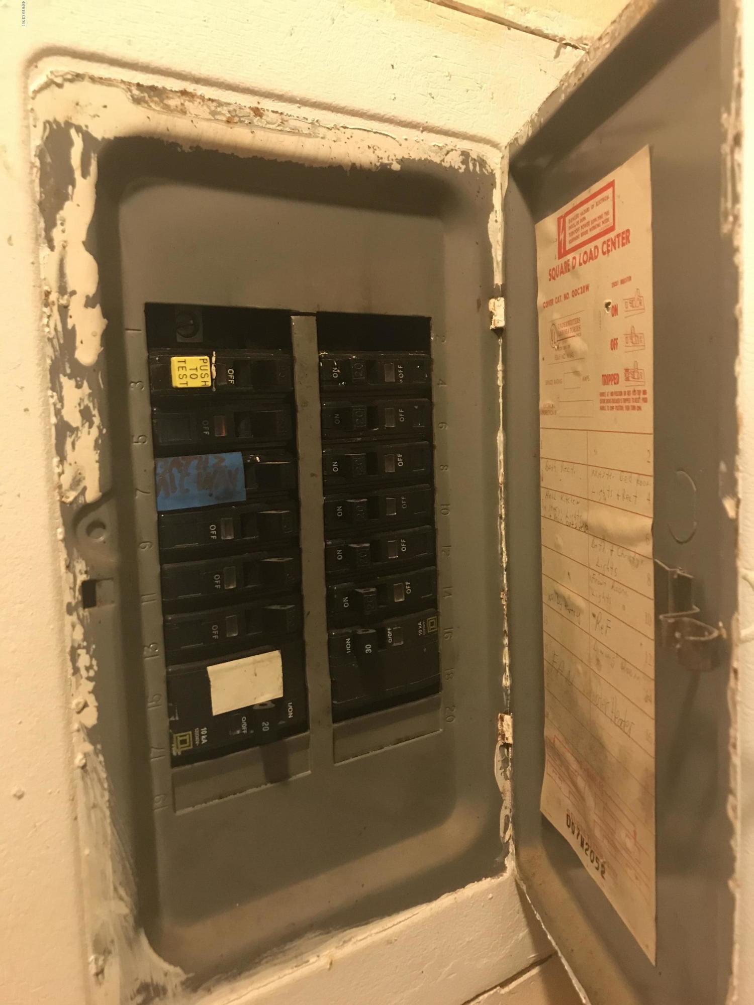 [No Recorded Subdiv] - Residential