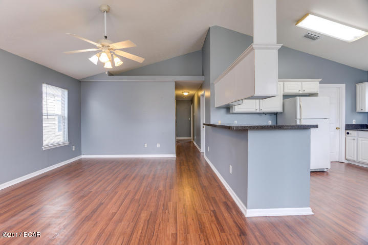 Palm Cove - Residential Lease