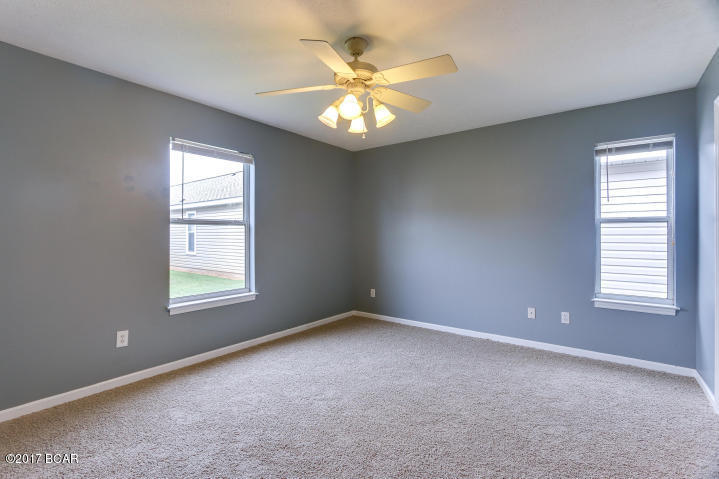 Palm Cove - Residential Lease