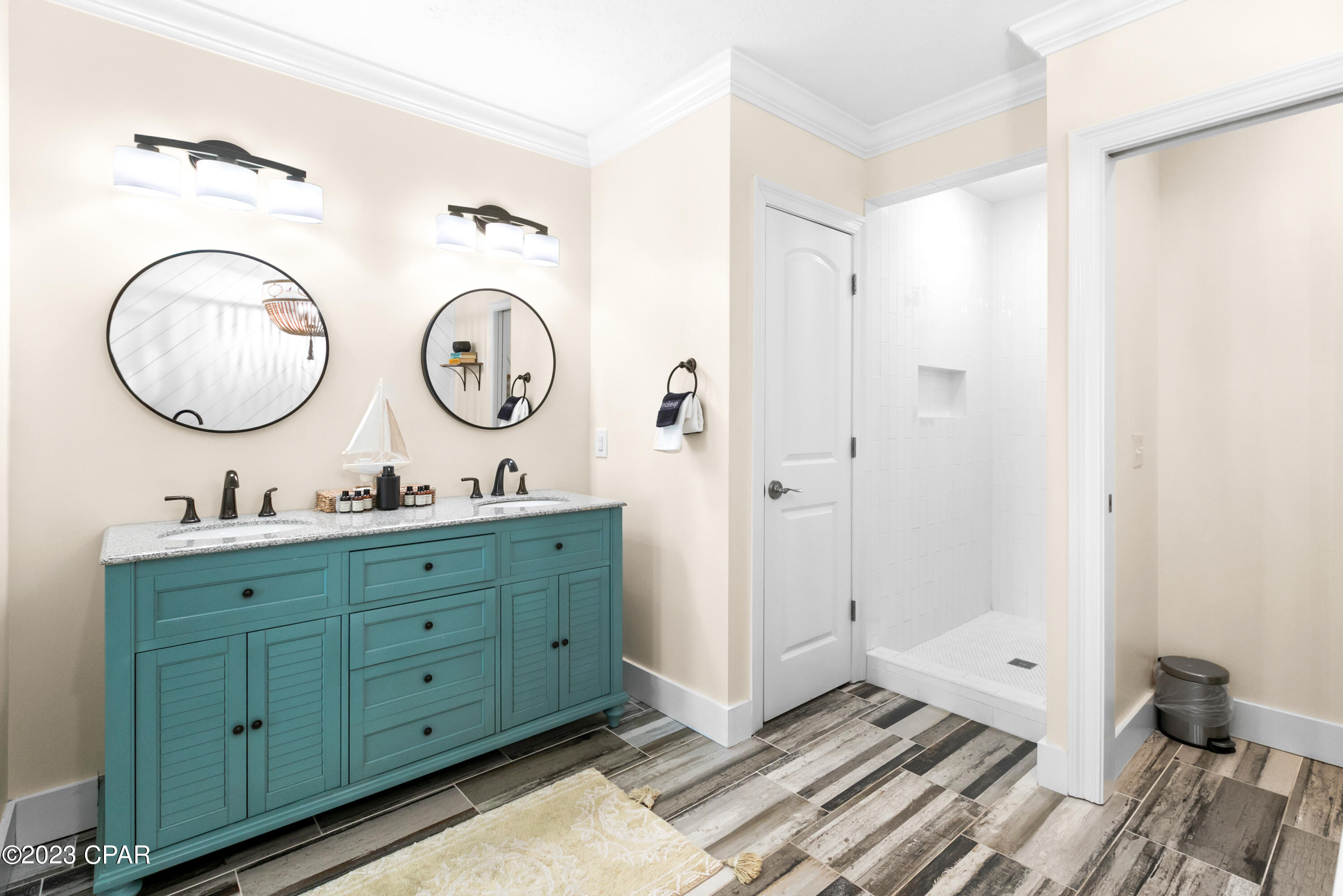 Long Beach 3rd - Residential