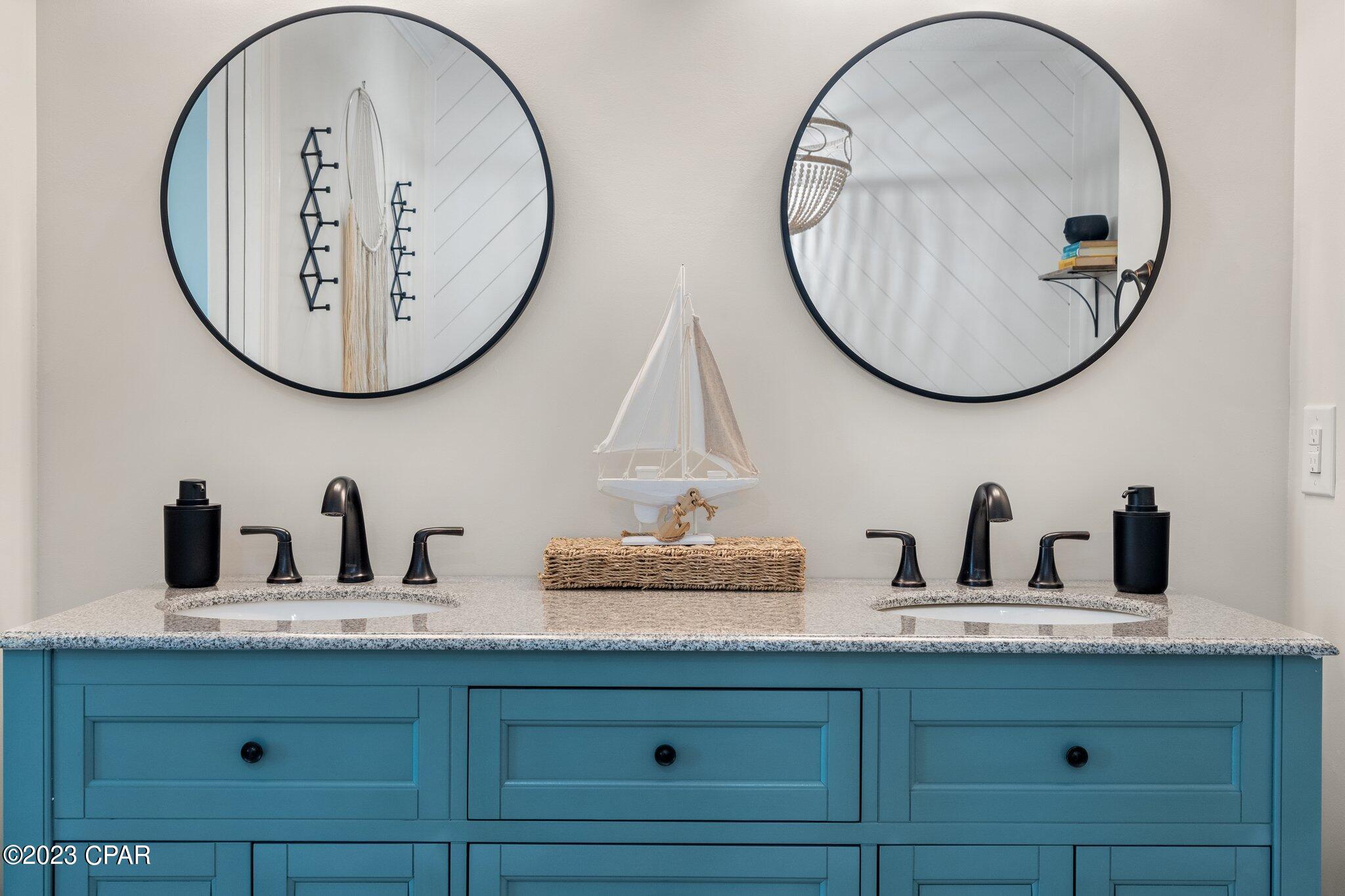 Long Beach 3rd - Residential