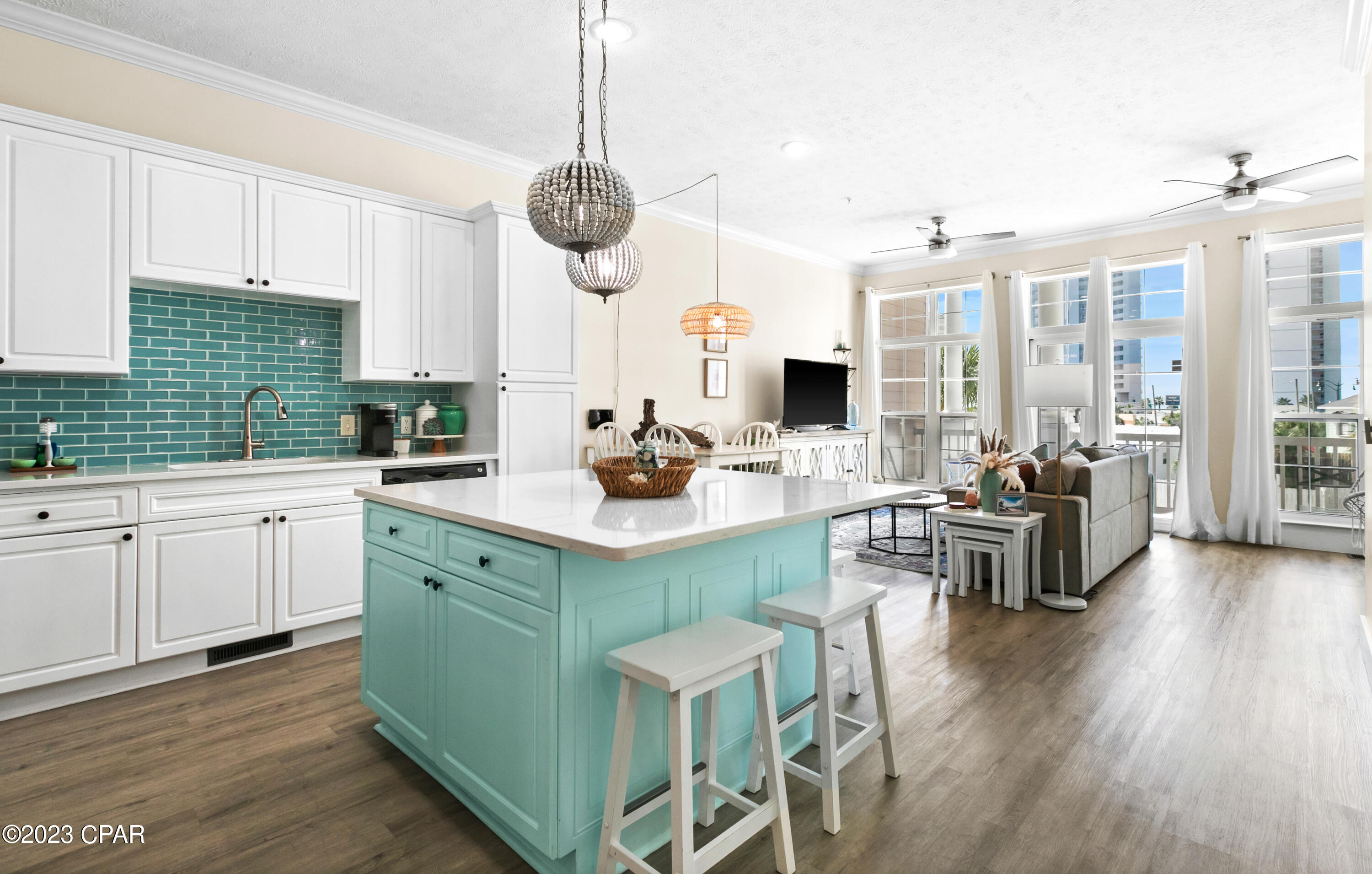 Long Beach 3rd - Residential