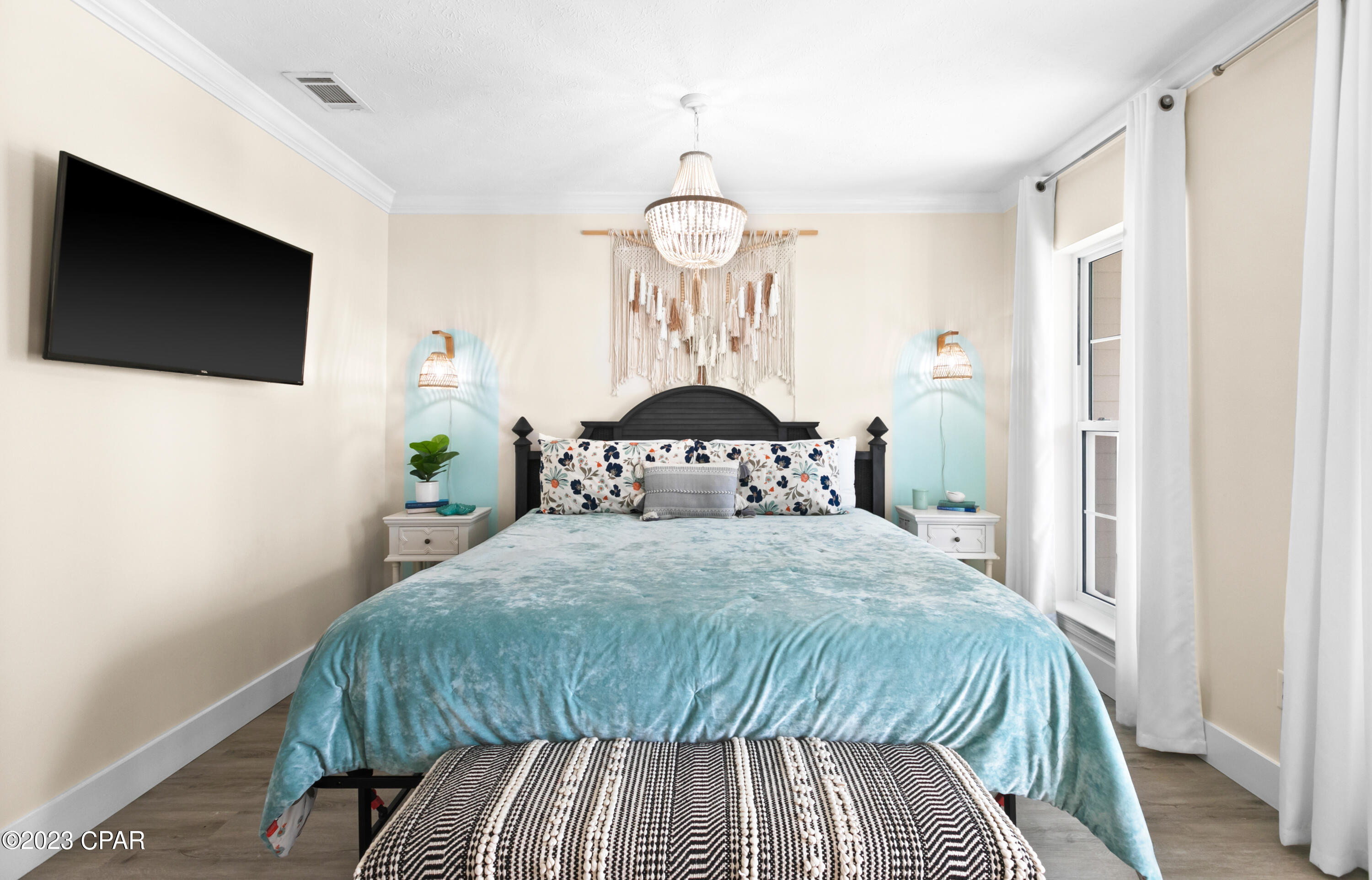 Long Beach 3rd - Residential