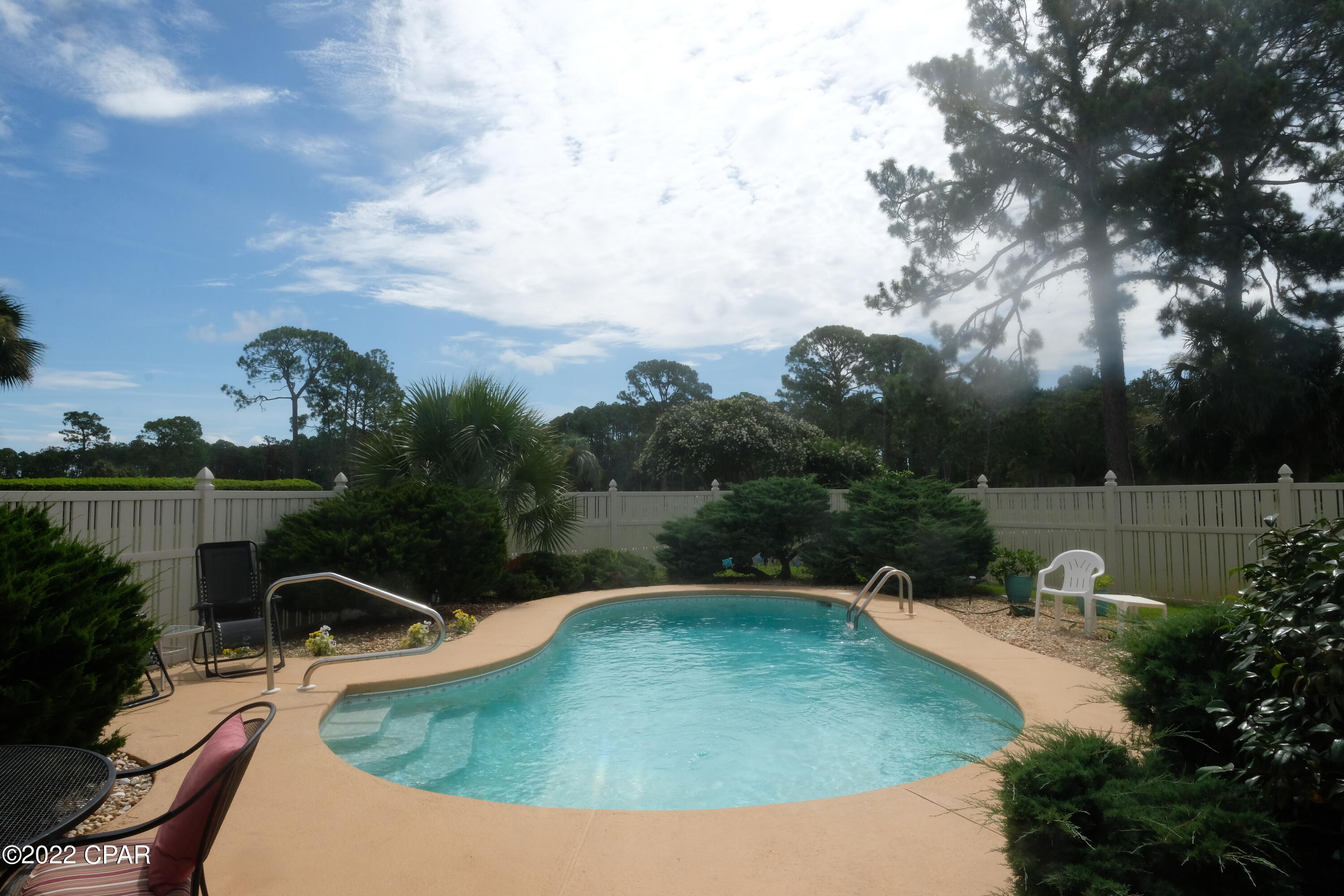 Colony Club - Residential