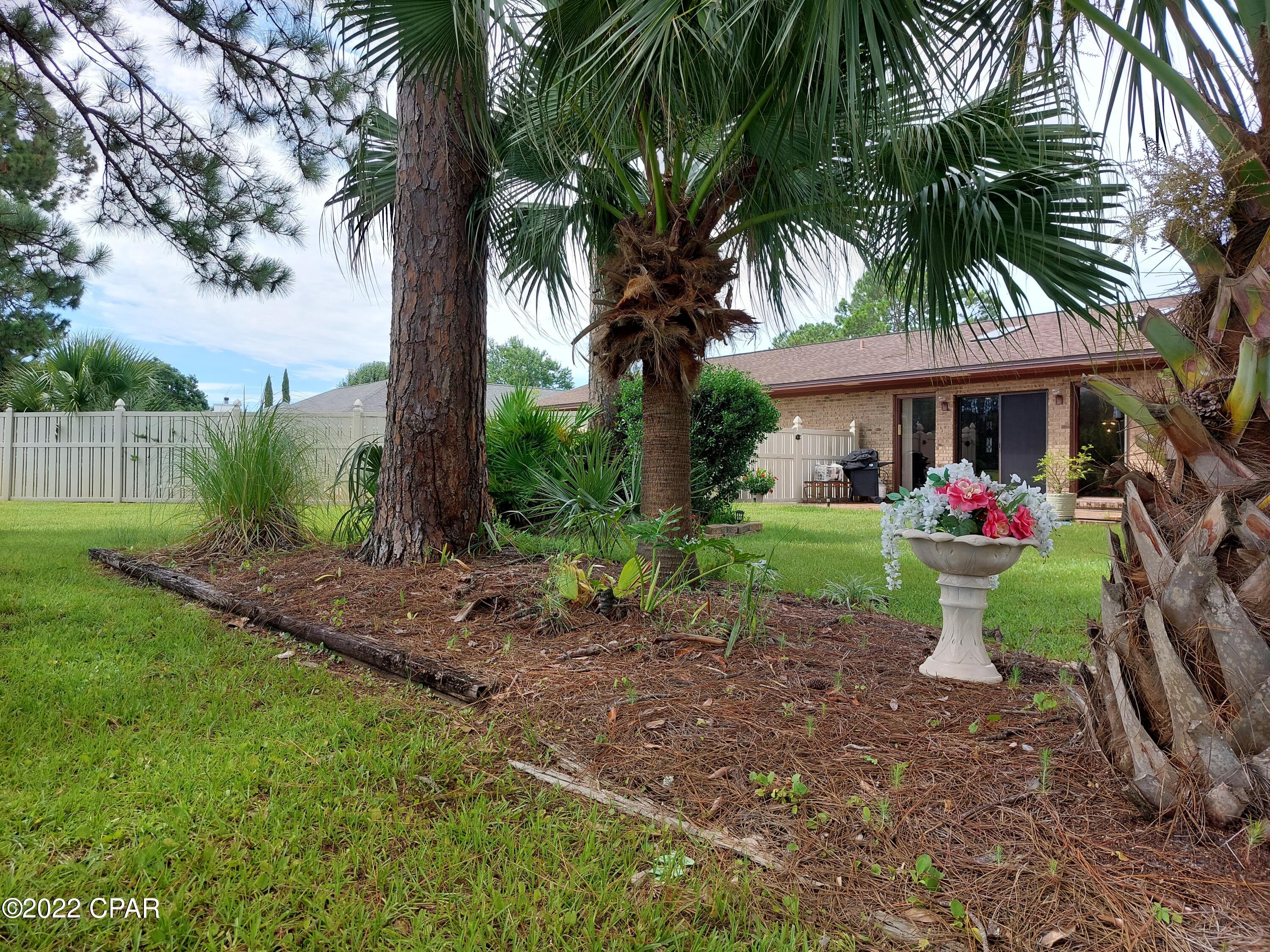 Colony Club - Residential