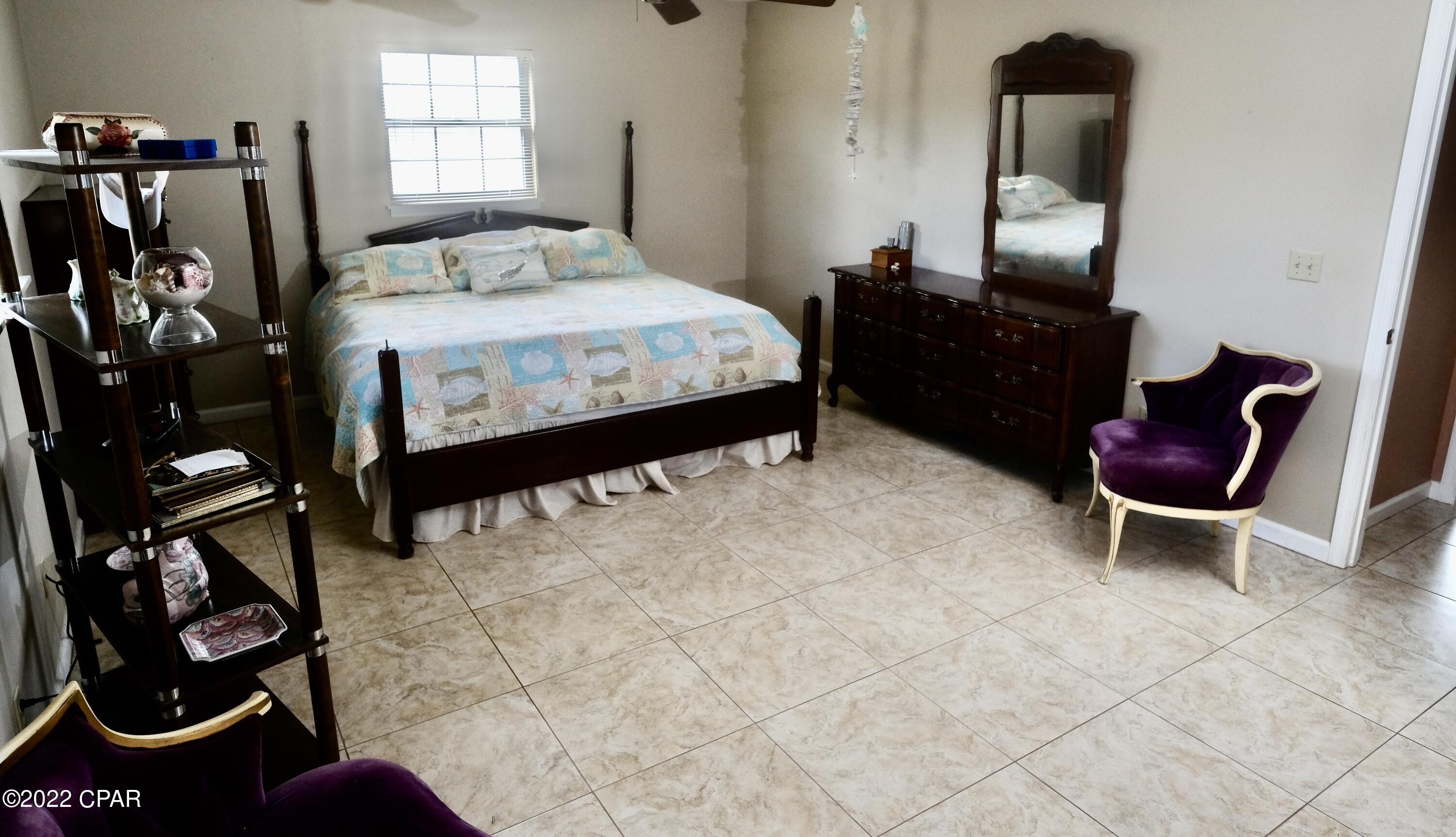 Colony Club - Residential