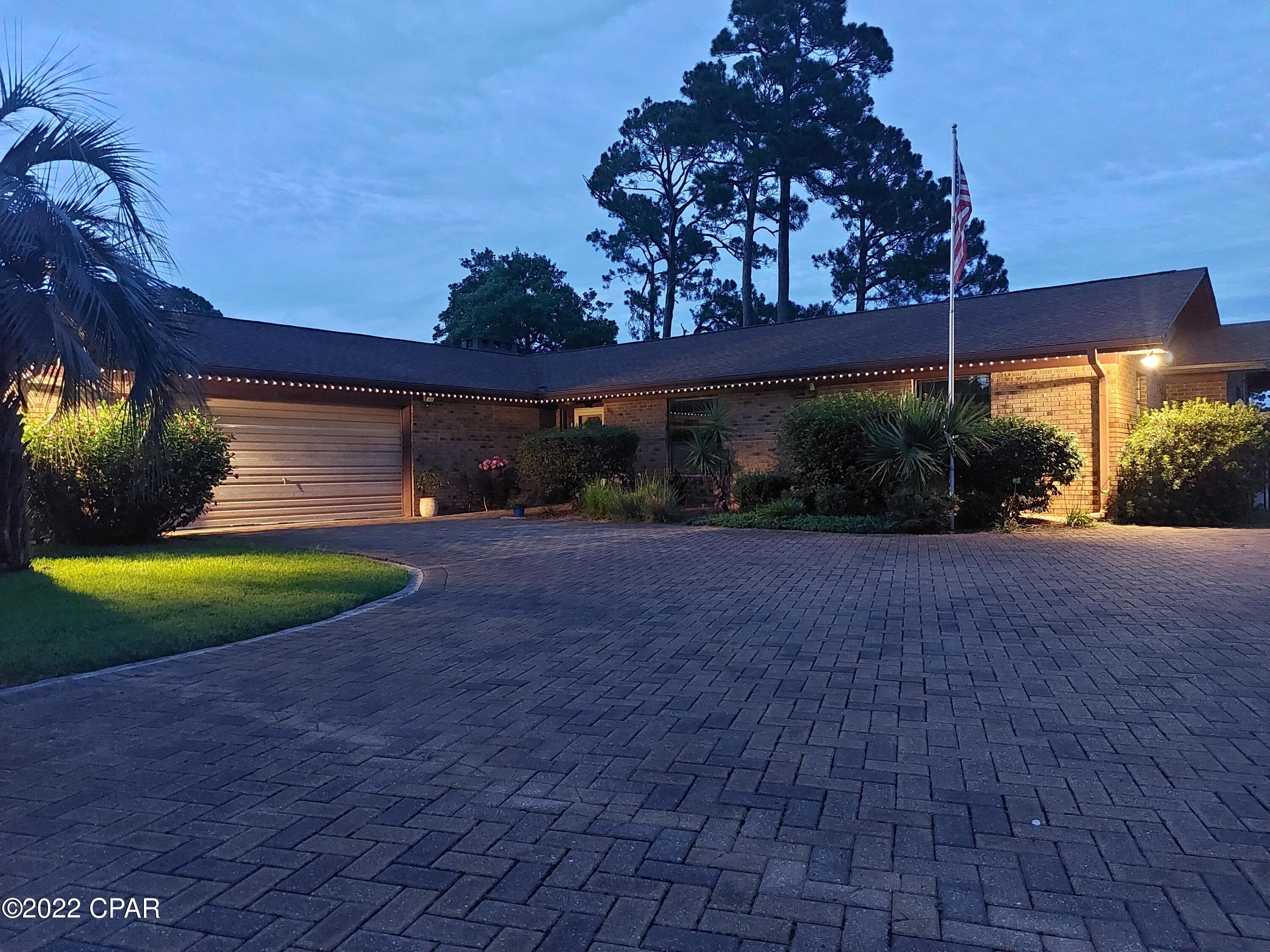 Colony Club - Residential