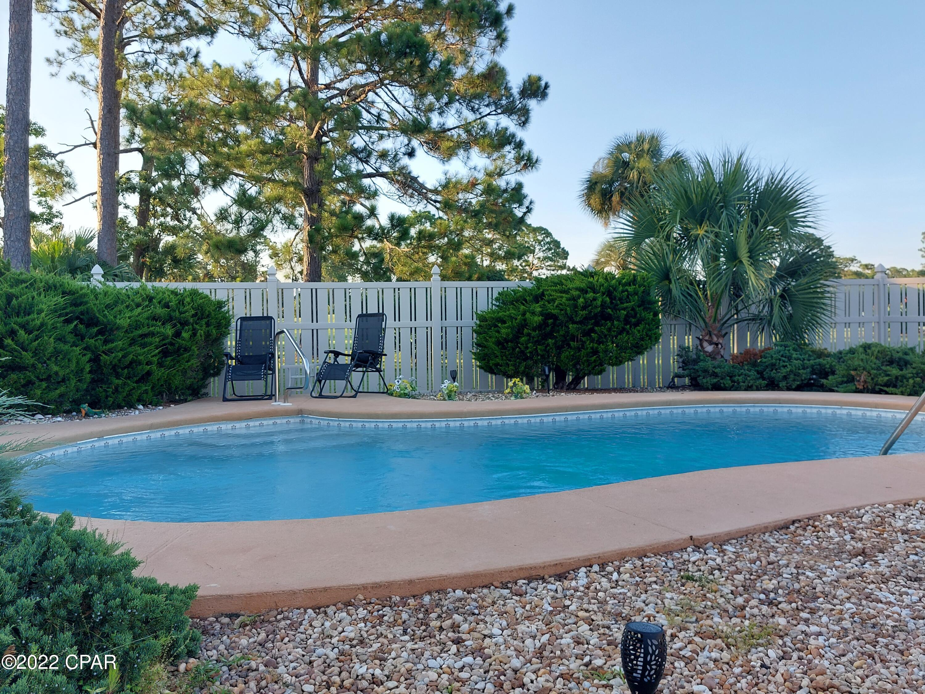 Colony Club - Residential