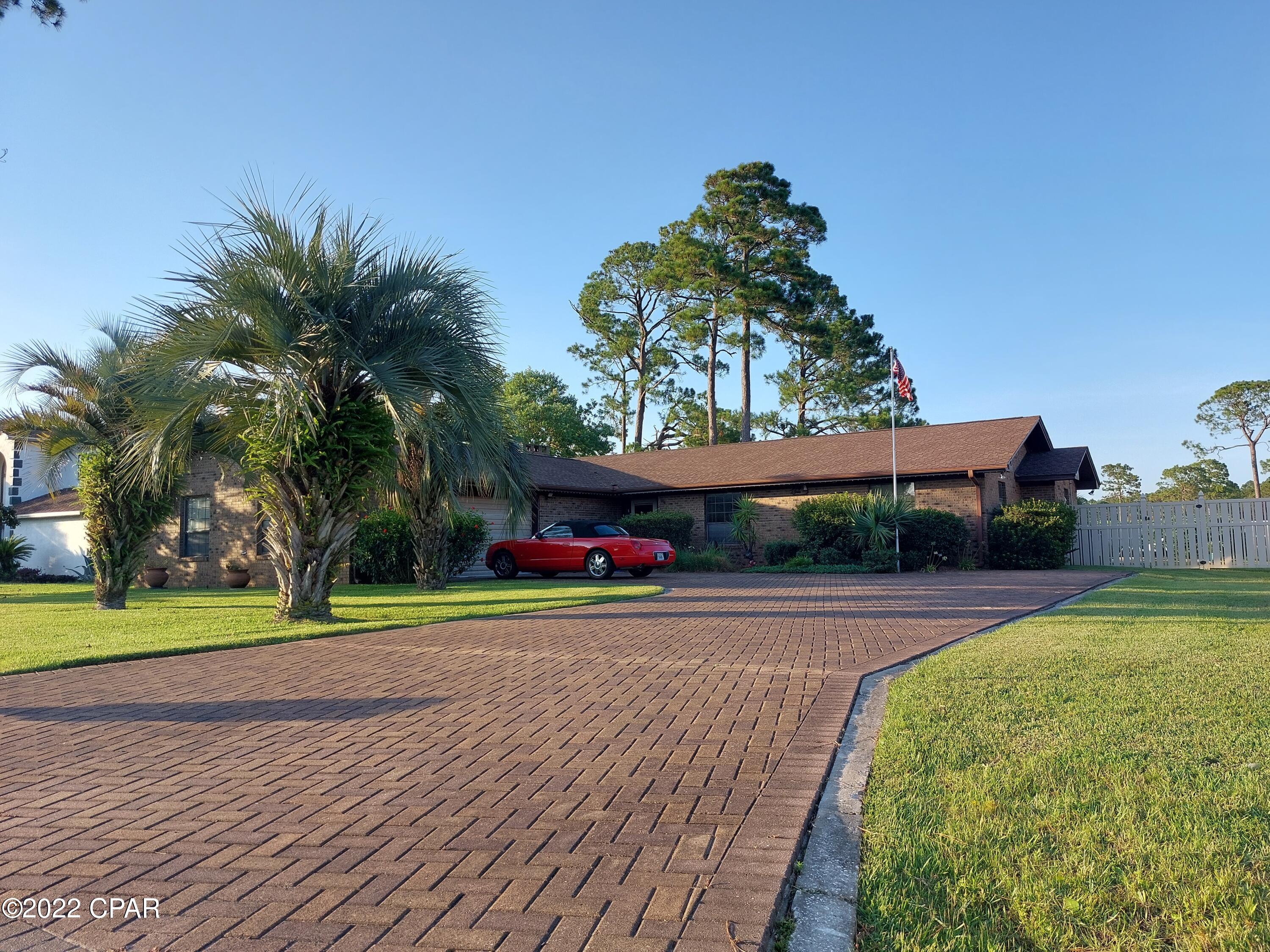 Colony Club - Residential