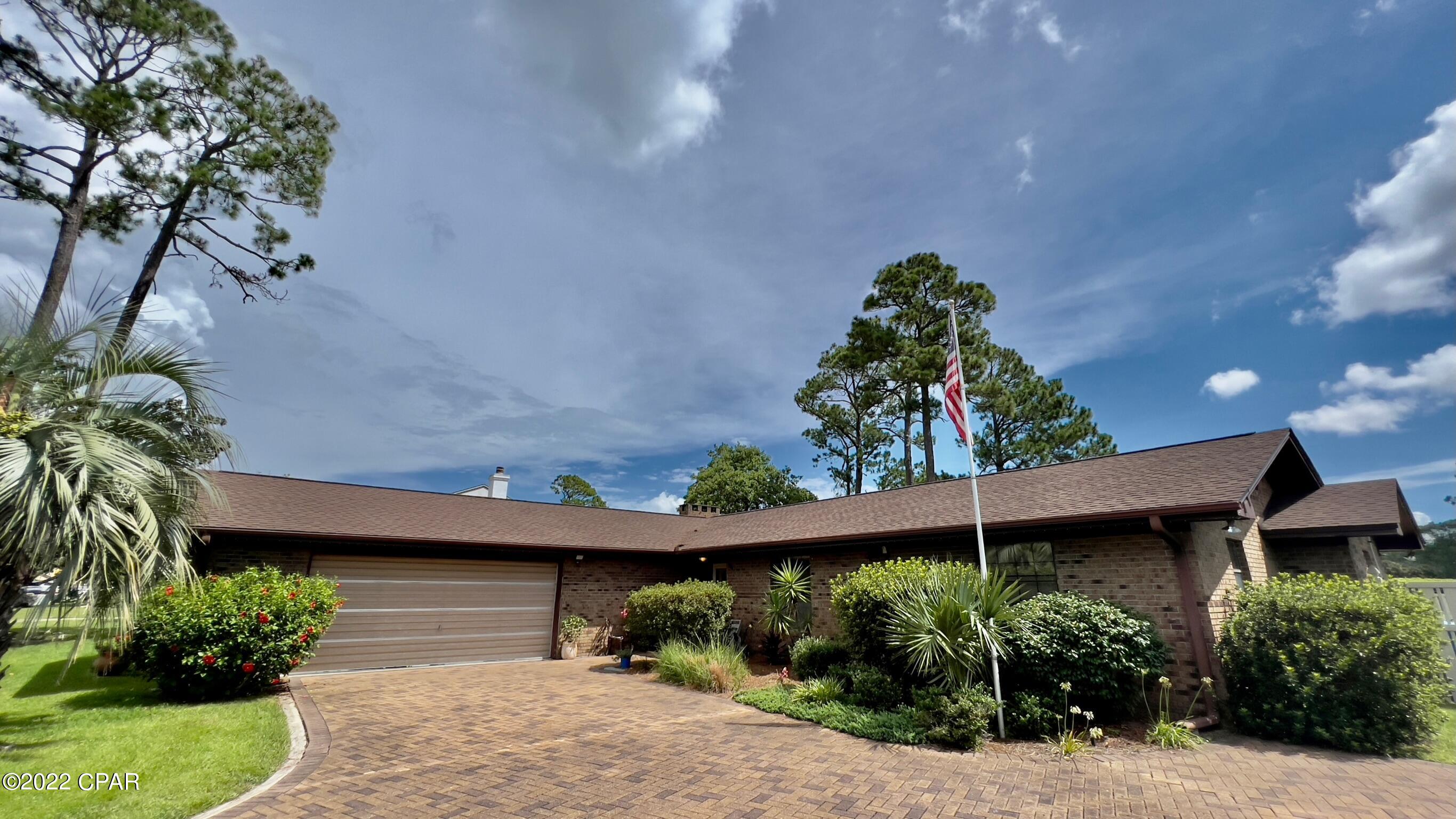 Colony Club - Residential