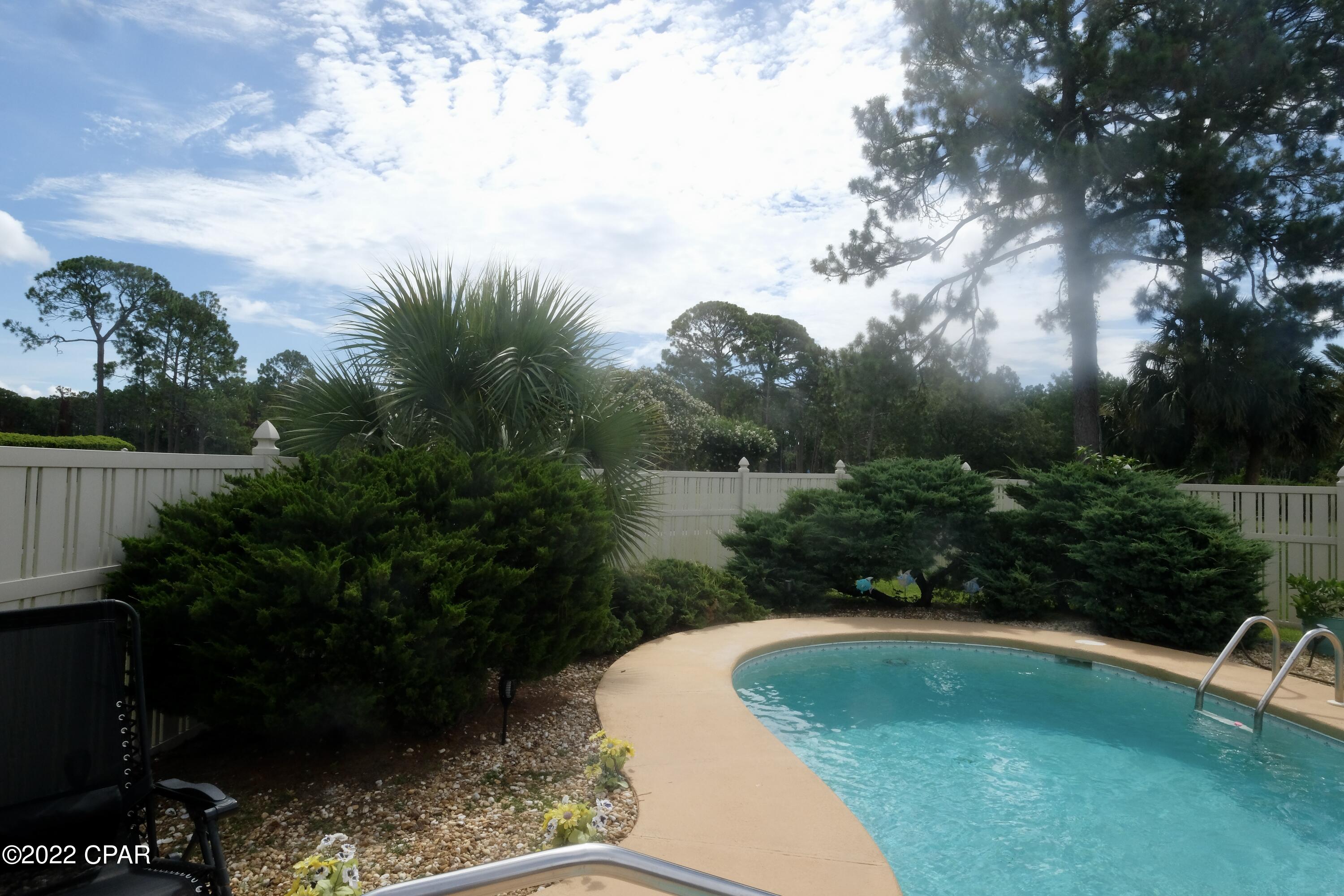 Colony Club - Residential