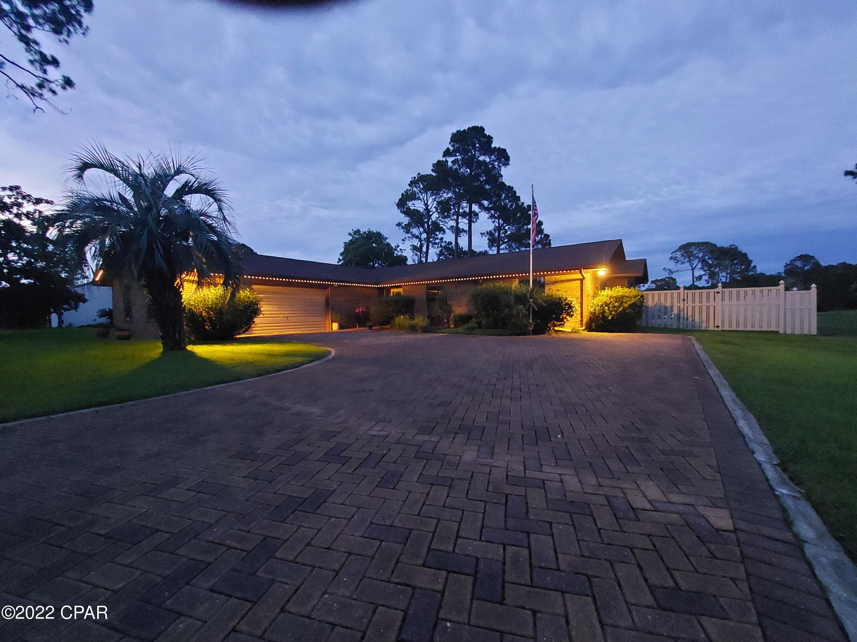 Colony Club - Residential