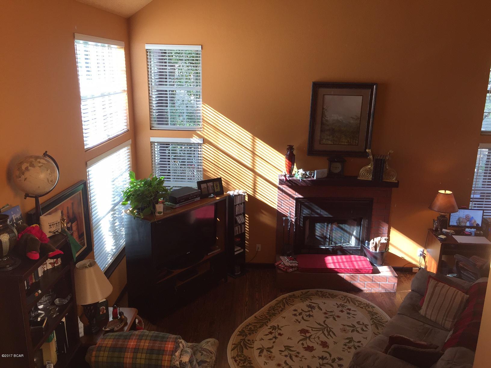 Leisure Lakes - Residential