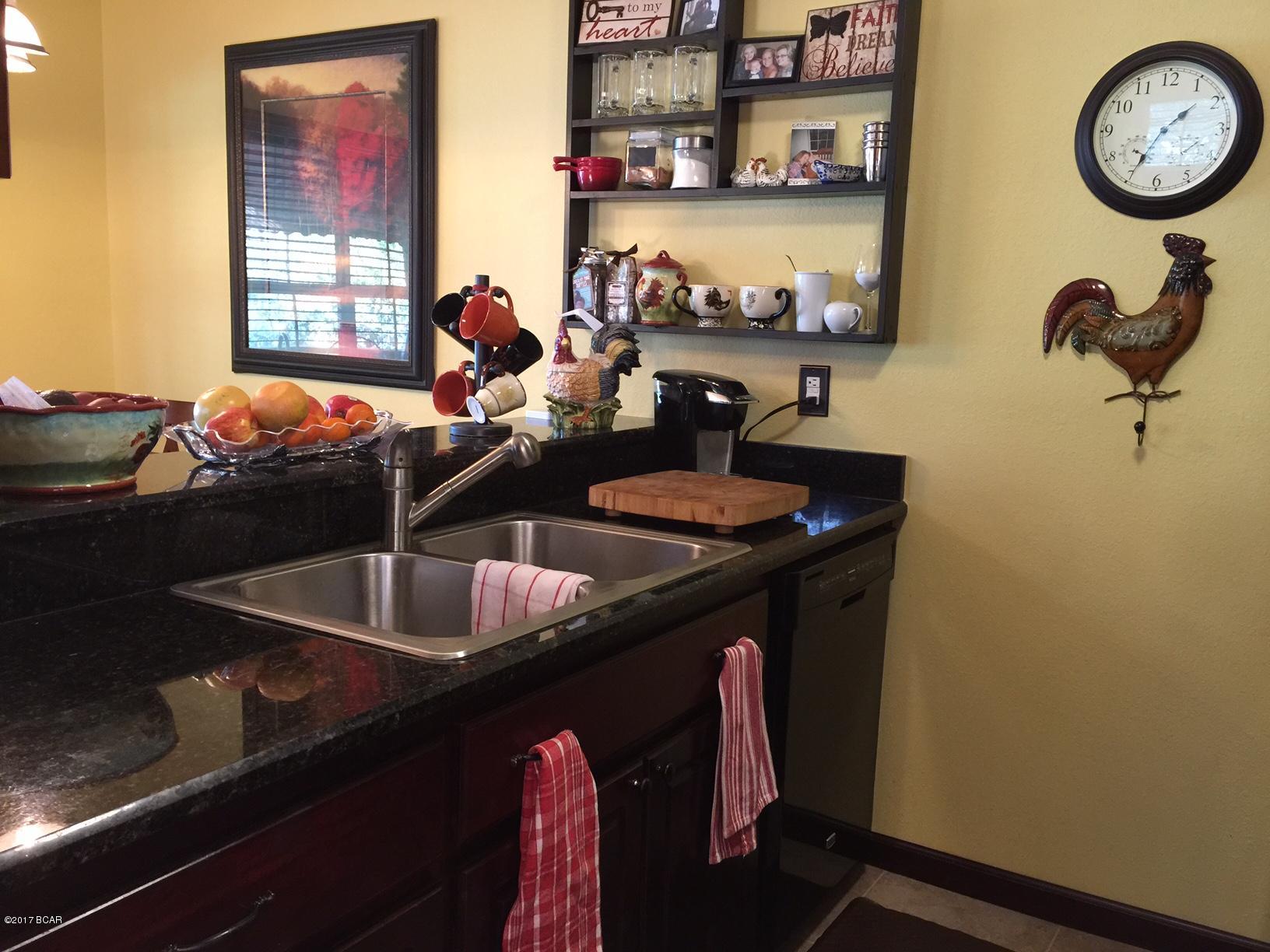 Leisure Lakes - Residential