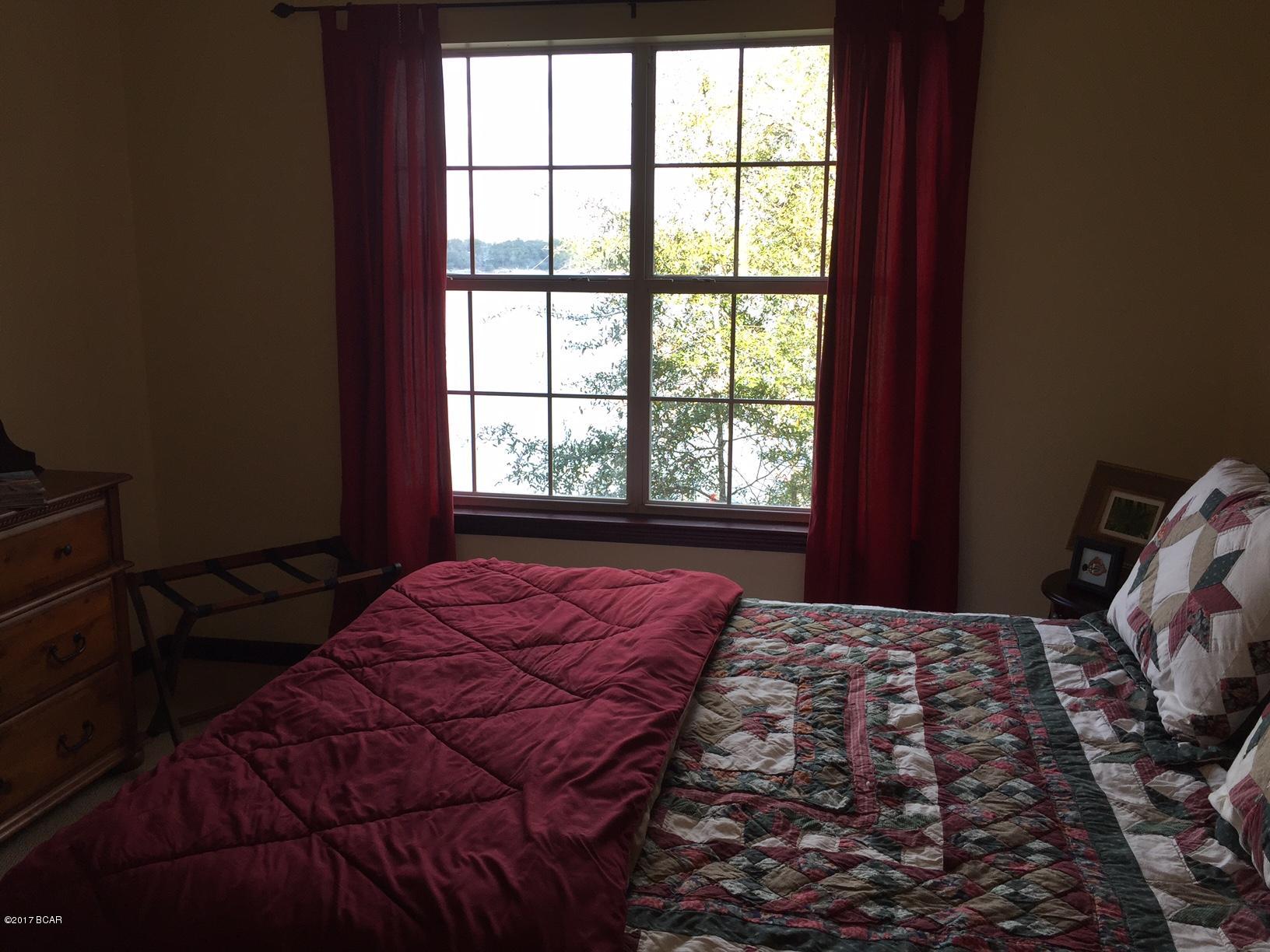 Leisure Lakes - Residential