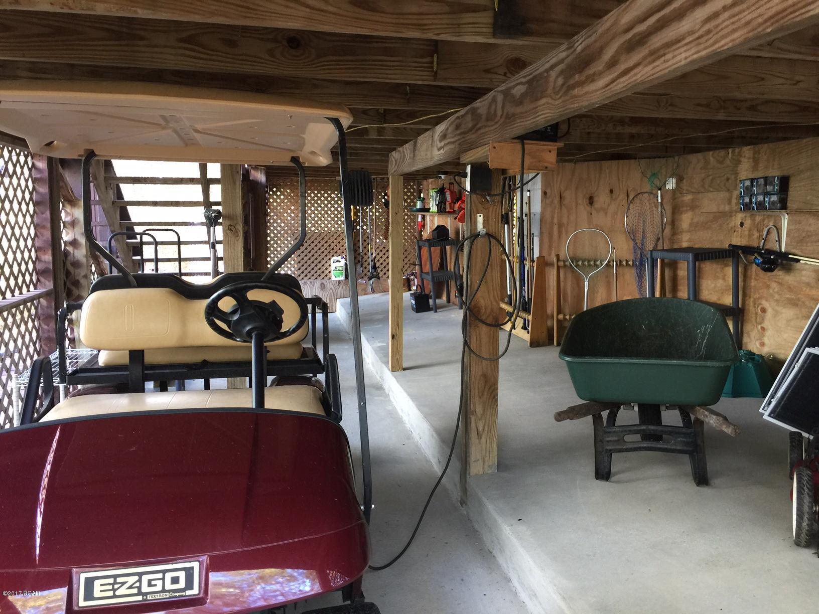 Leisure Lakes - Residential