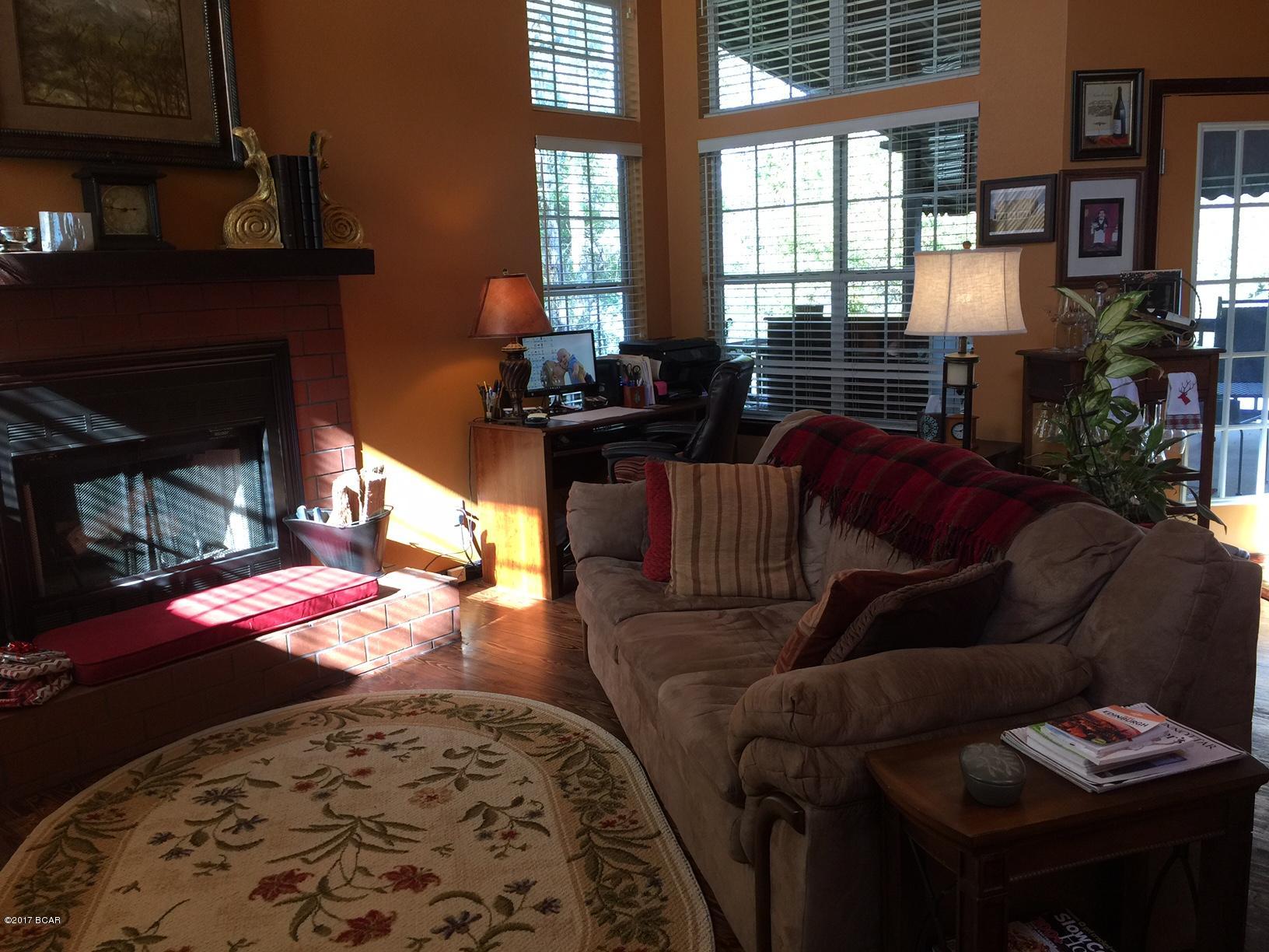 Leisure Lakes - Residential