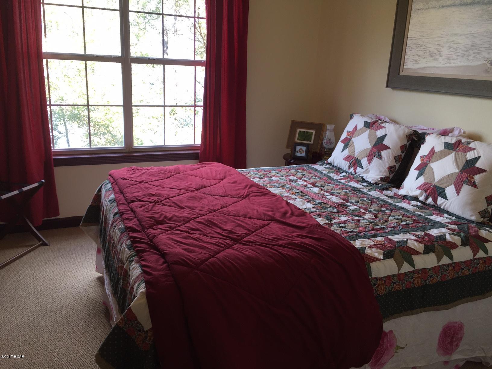 Leisure Lakes - Residential