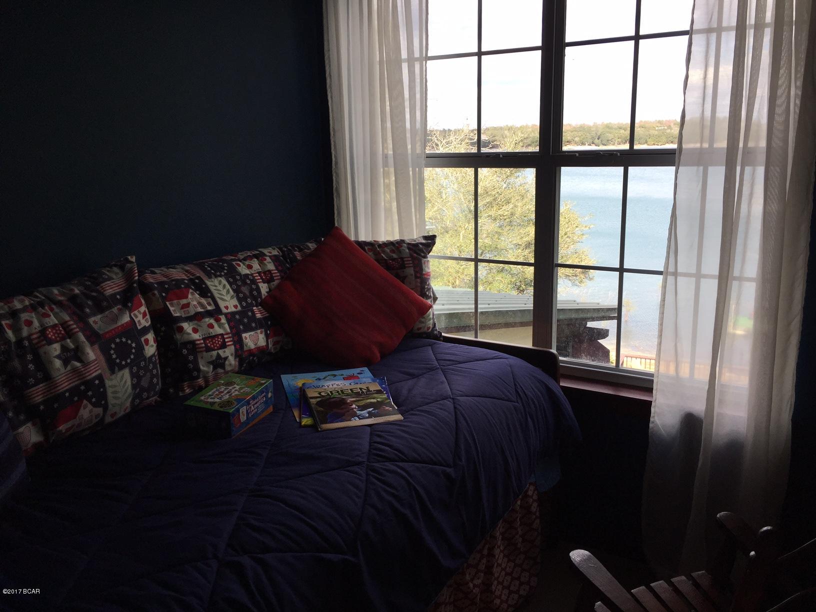 Leisure Lakes - Residential