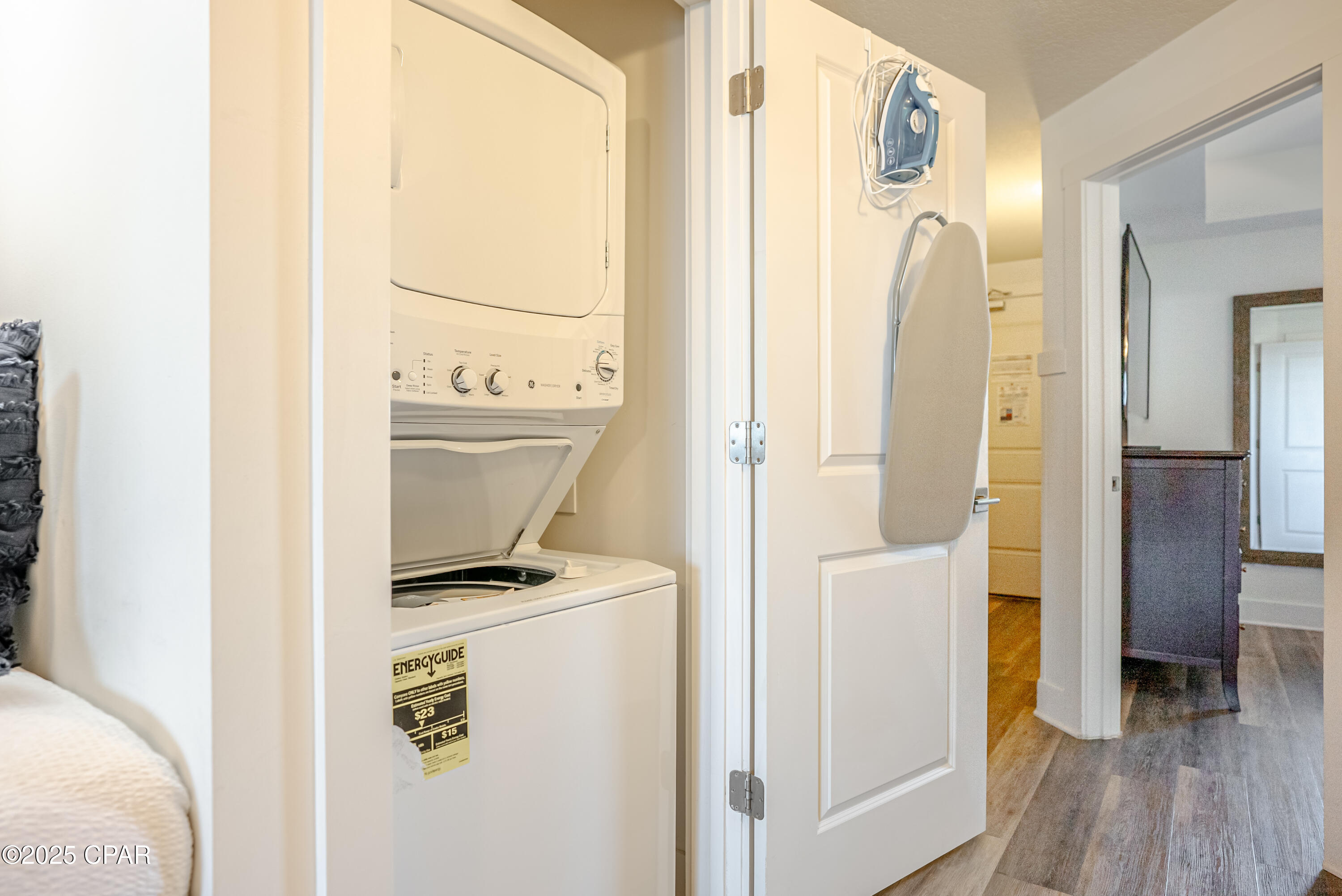 Calypso Towers III - Residential