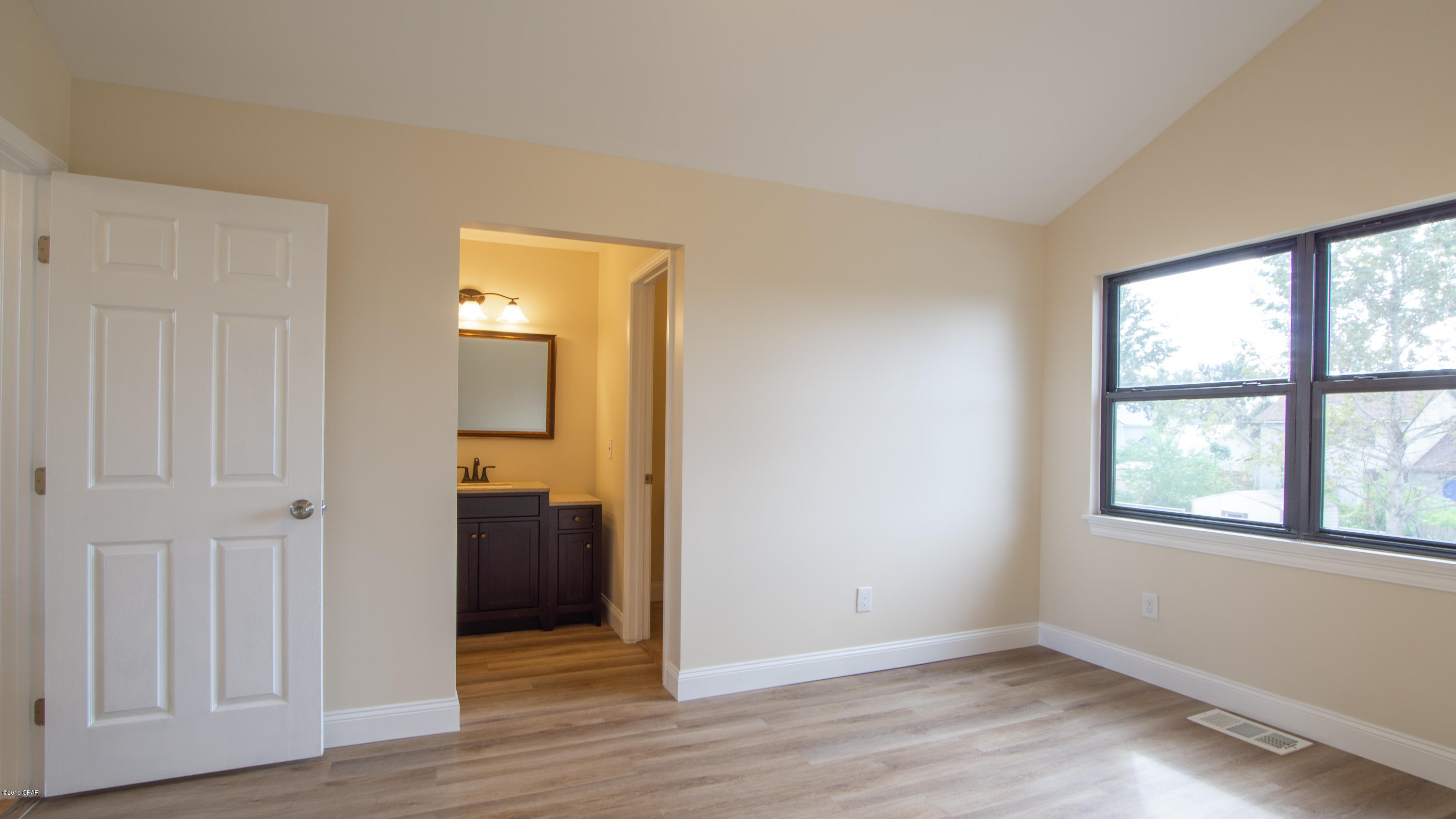 Belaire Estates U-6 - Residential