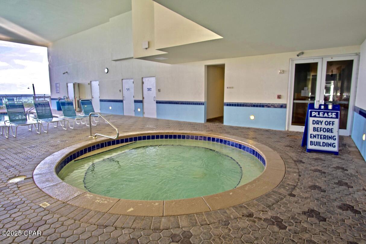 Majestic Beach Tower I - Residential