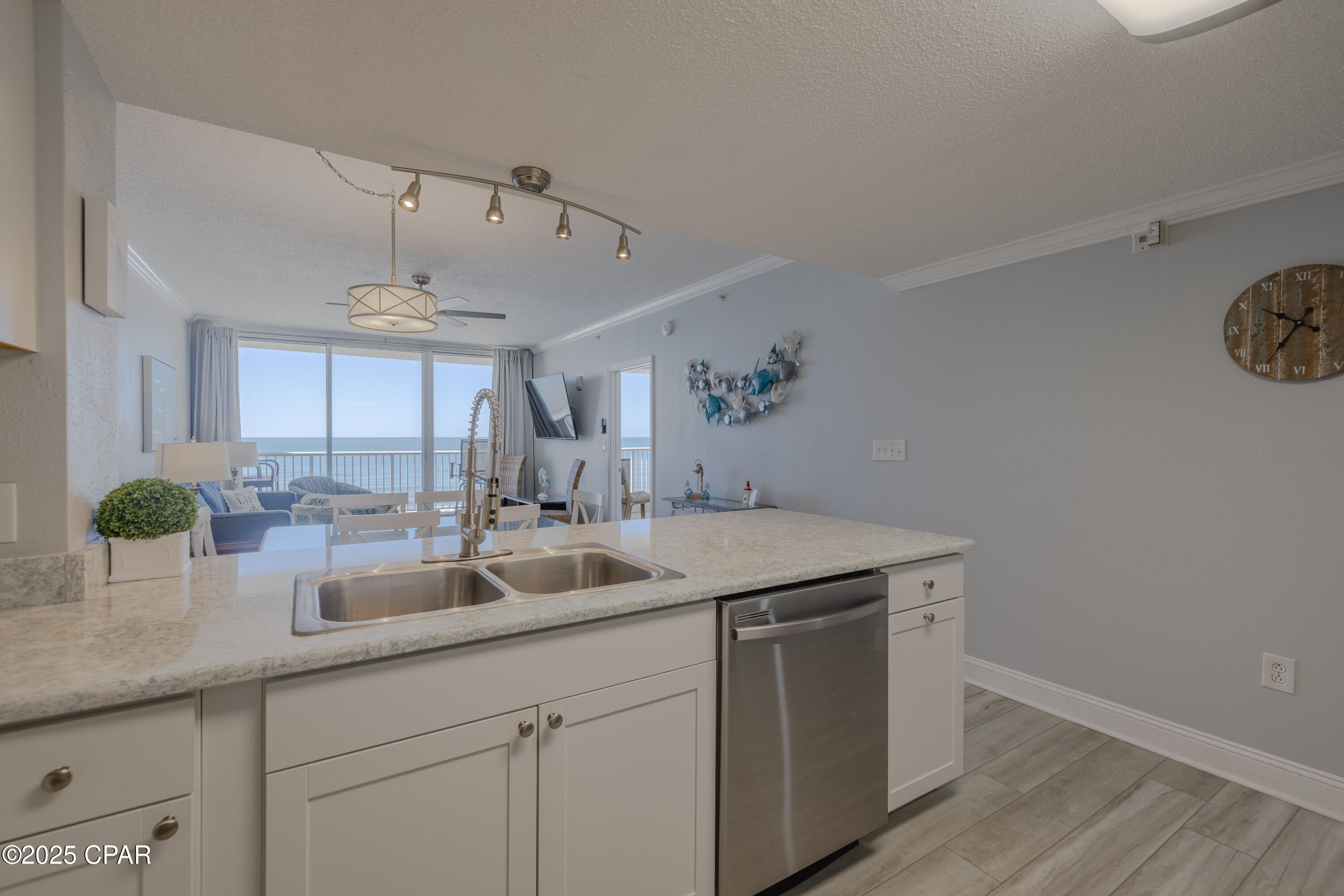 Majestic Beach Tower I - Residential