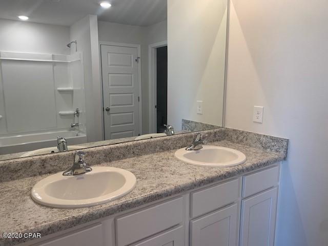 Brighton Oaks - Residential