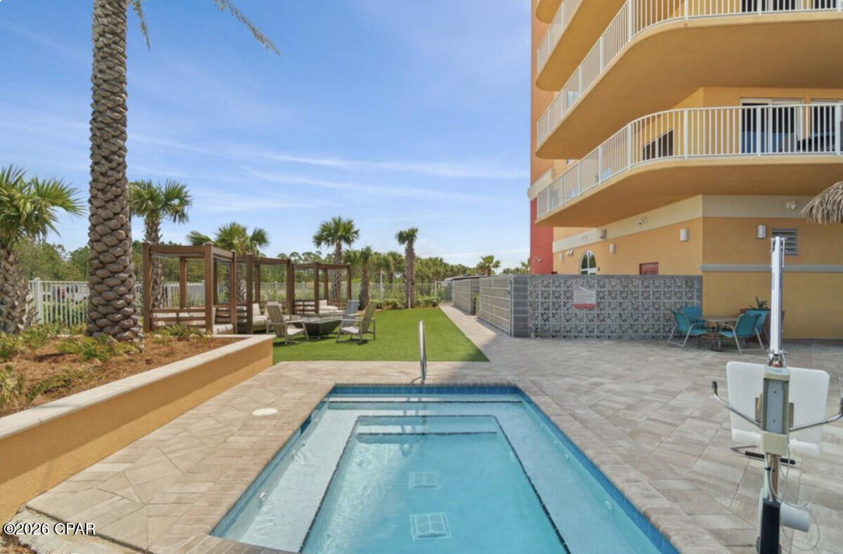 Calypso Towers III - Residential