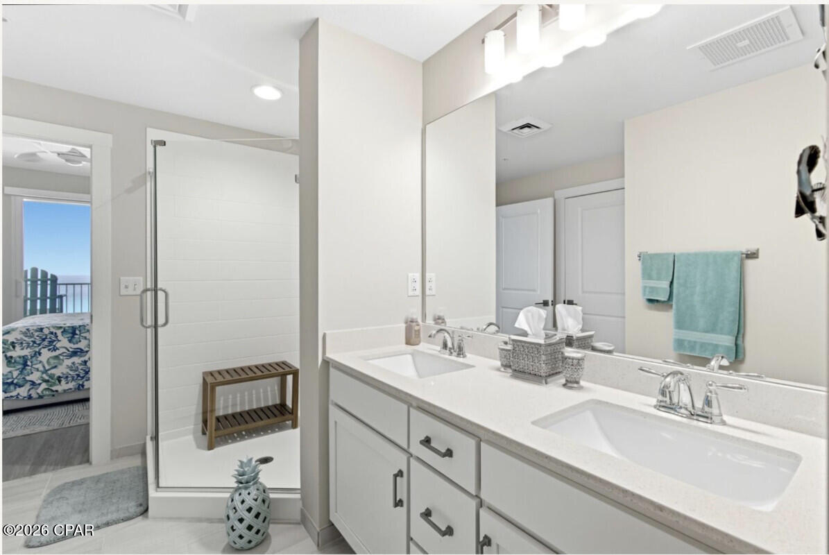 Calypso Towers III - Residential